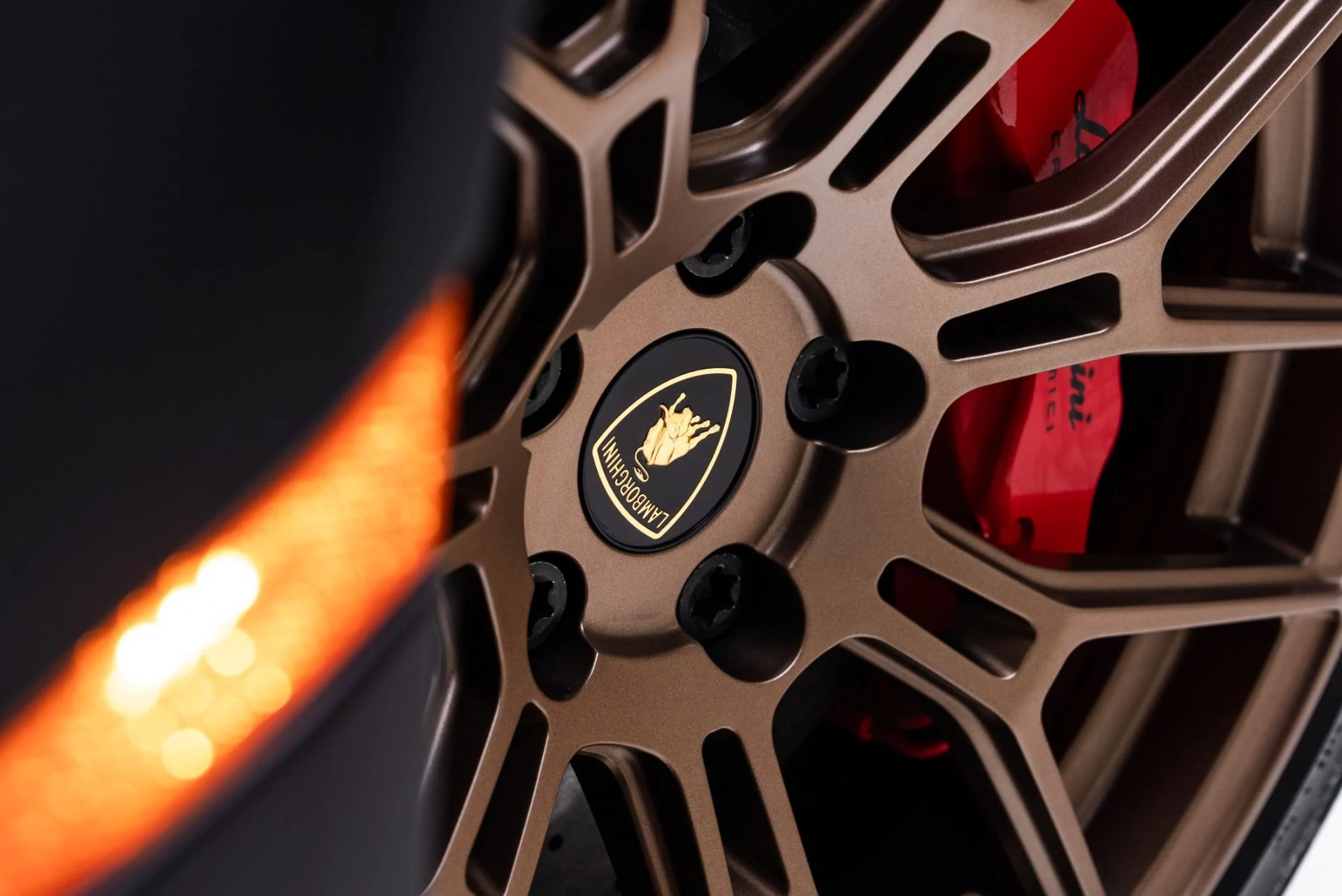 mph028_2971340590_Used_2024_Lamborghini_Huracan_Sterrato_1774458866_824dc0a7ff