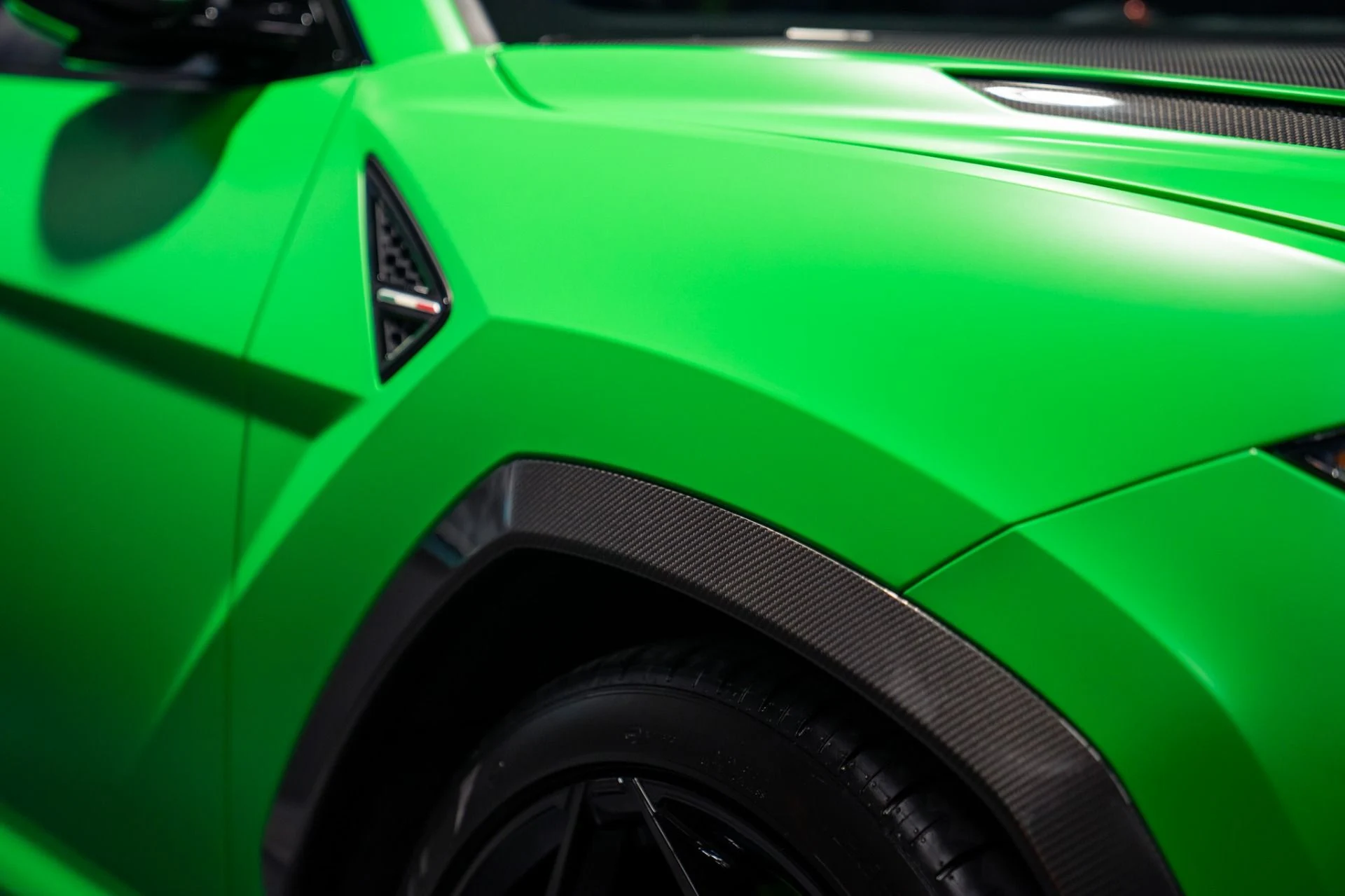 mph028_2974928513_Used_2023_Lamborghini_Urus_Performante_Full_Carbon_Pack_Stealth_PPF_1785519907_ebb15421d4