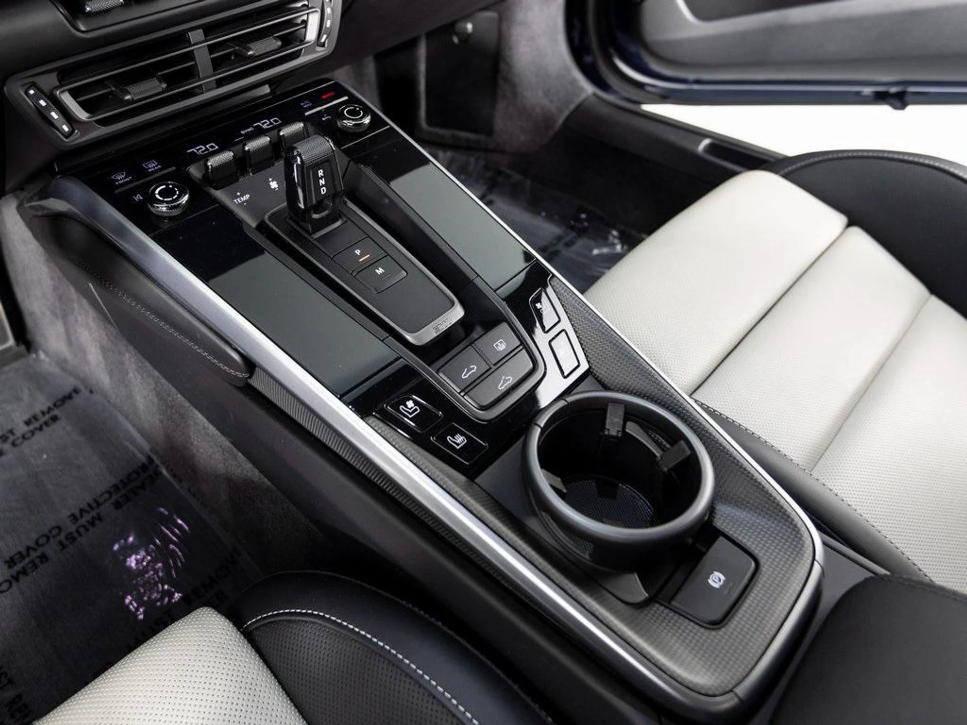 mph028_2985464786_7_Fq_DU_6_Bi_1_B_Op_PL_Ls_RKGG_2_f_Jrs_34ebf379de