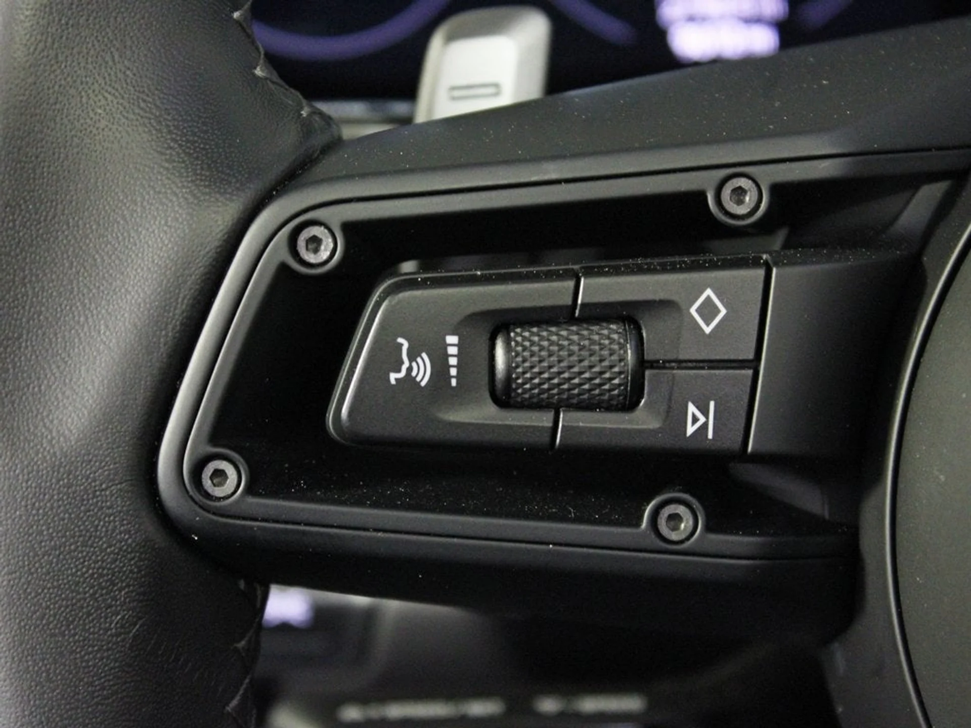 mph028_2986572360_29_b8508c05f6