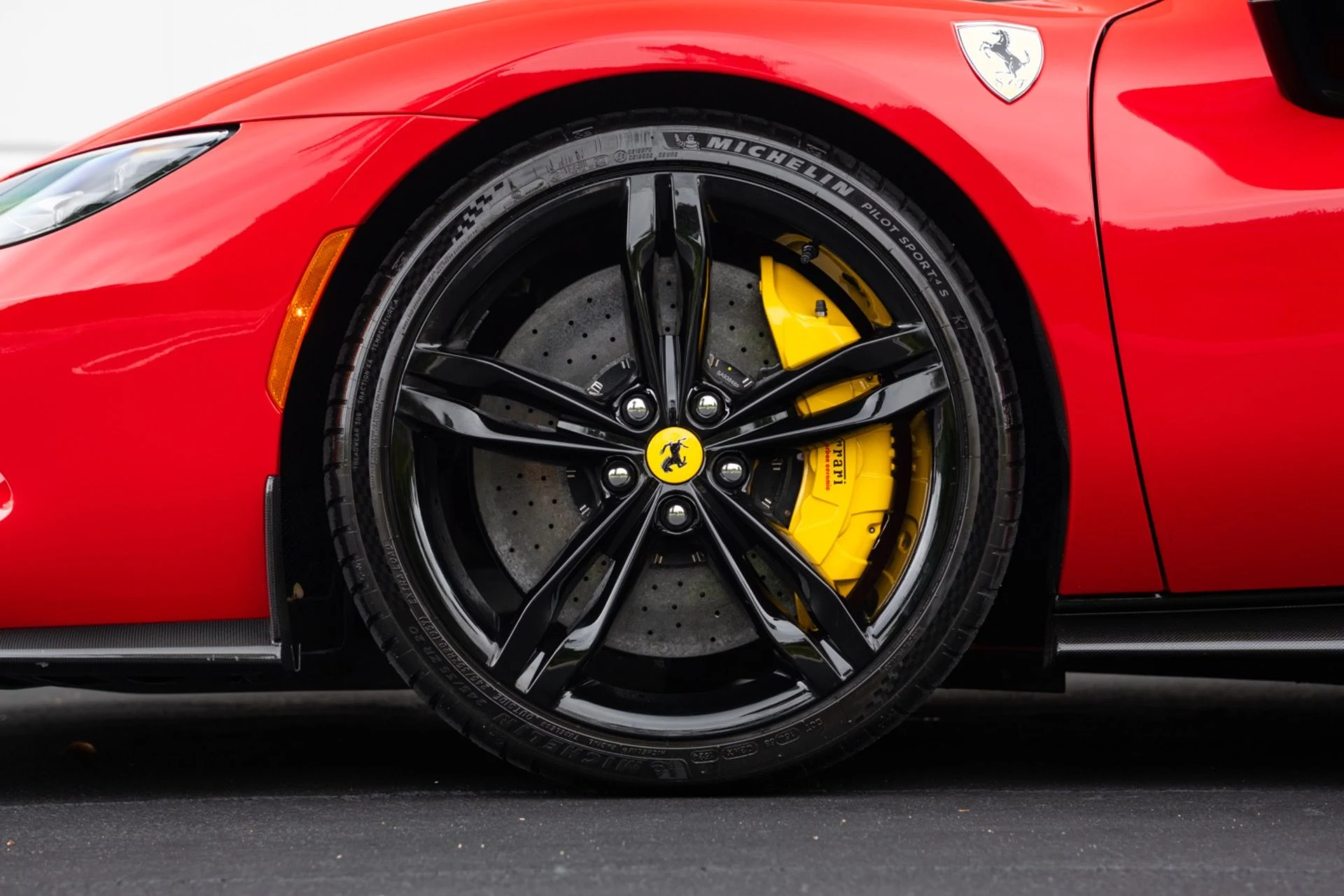 mph028_2992704157_Used_2024_Ferrari_296_GTS_1776982815_7795d6249e