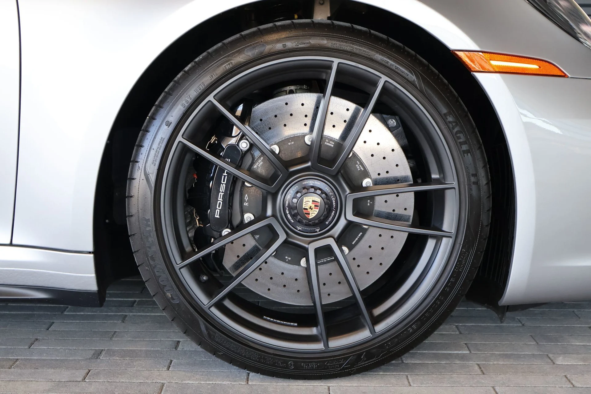 mph028_2993957349_08ebbbc1cffb3f262f162612d9dfcf11_1533c12bea