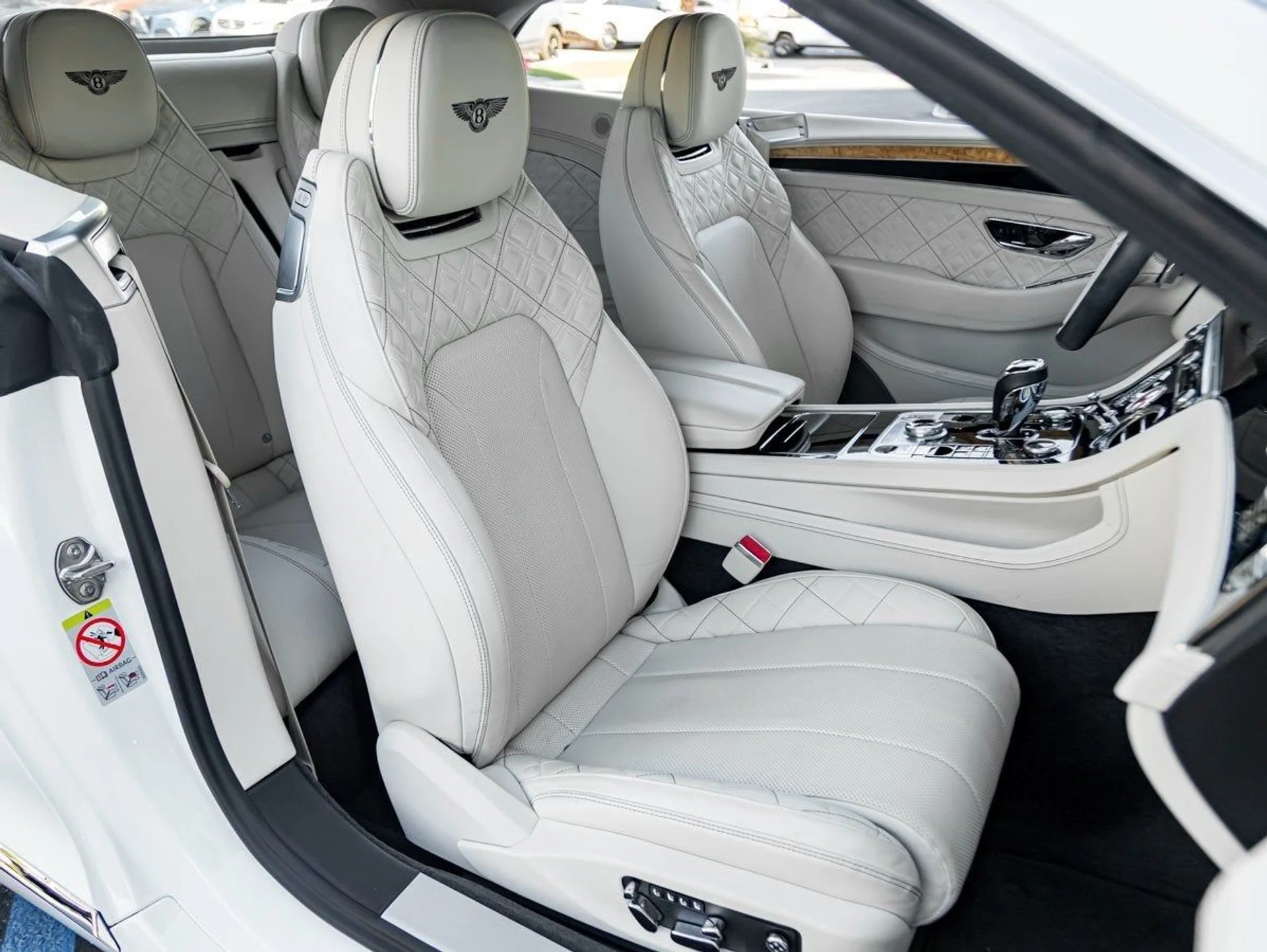 mph028_2994153208_29_fd78aec969