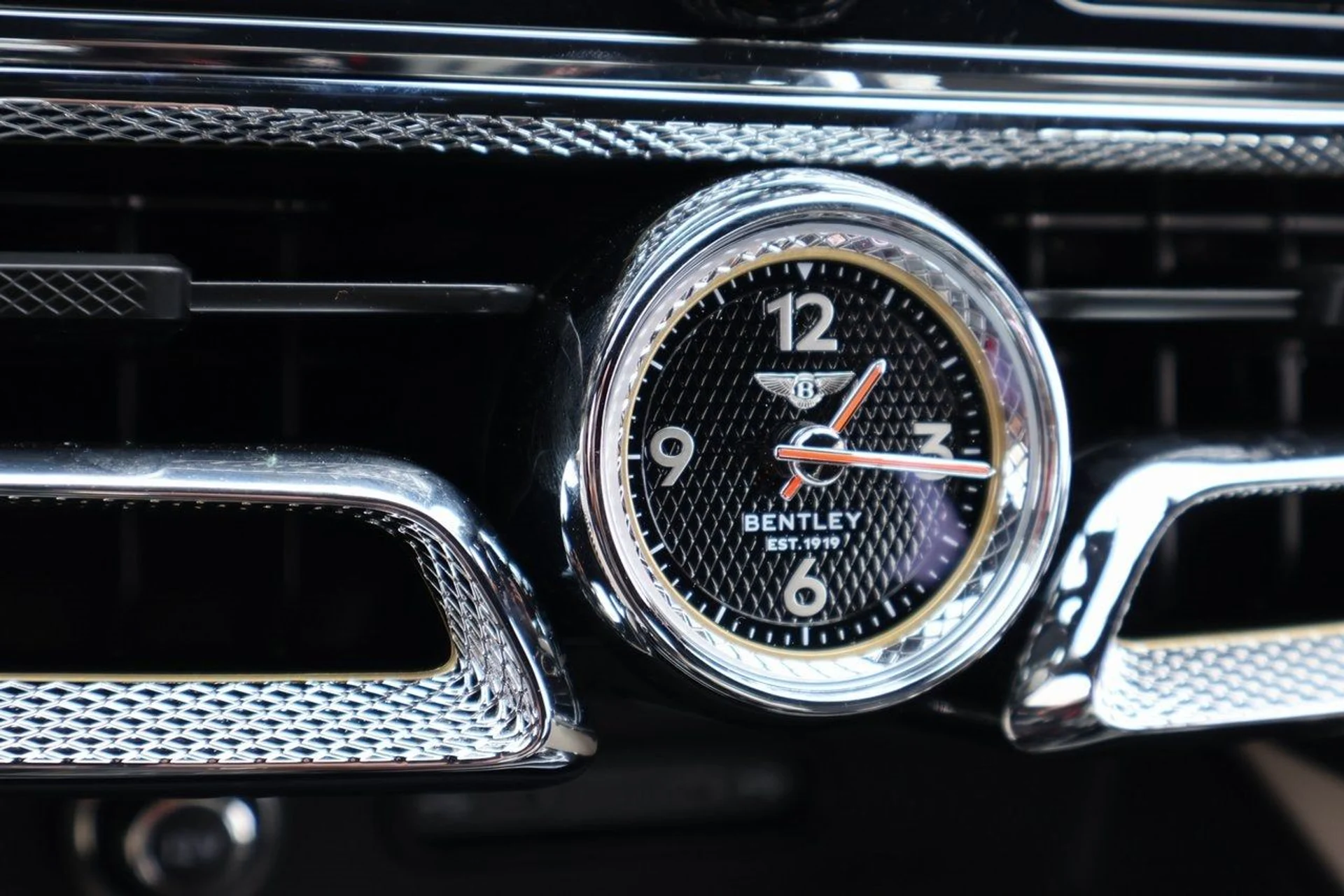 mph028_3001328964_29_3f41b581f9