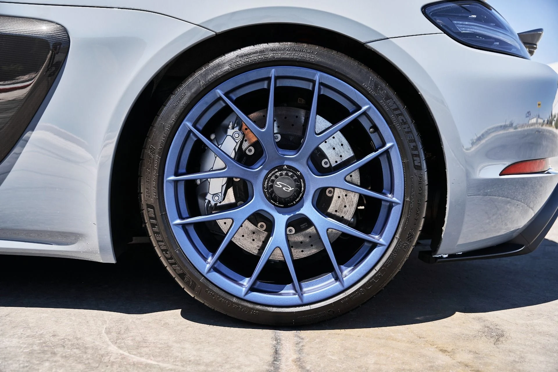 mph028_3010799196_Used_2023_Porsche_718_Cayman_GT_4_RS_1786209659_1d5a94d838