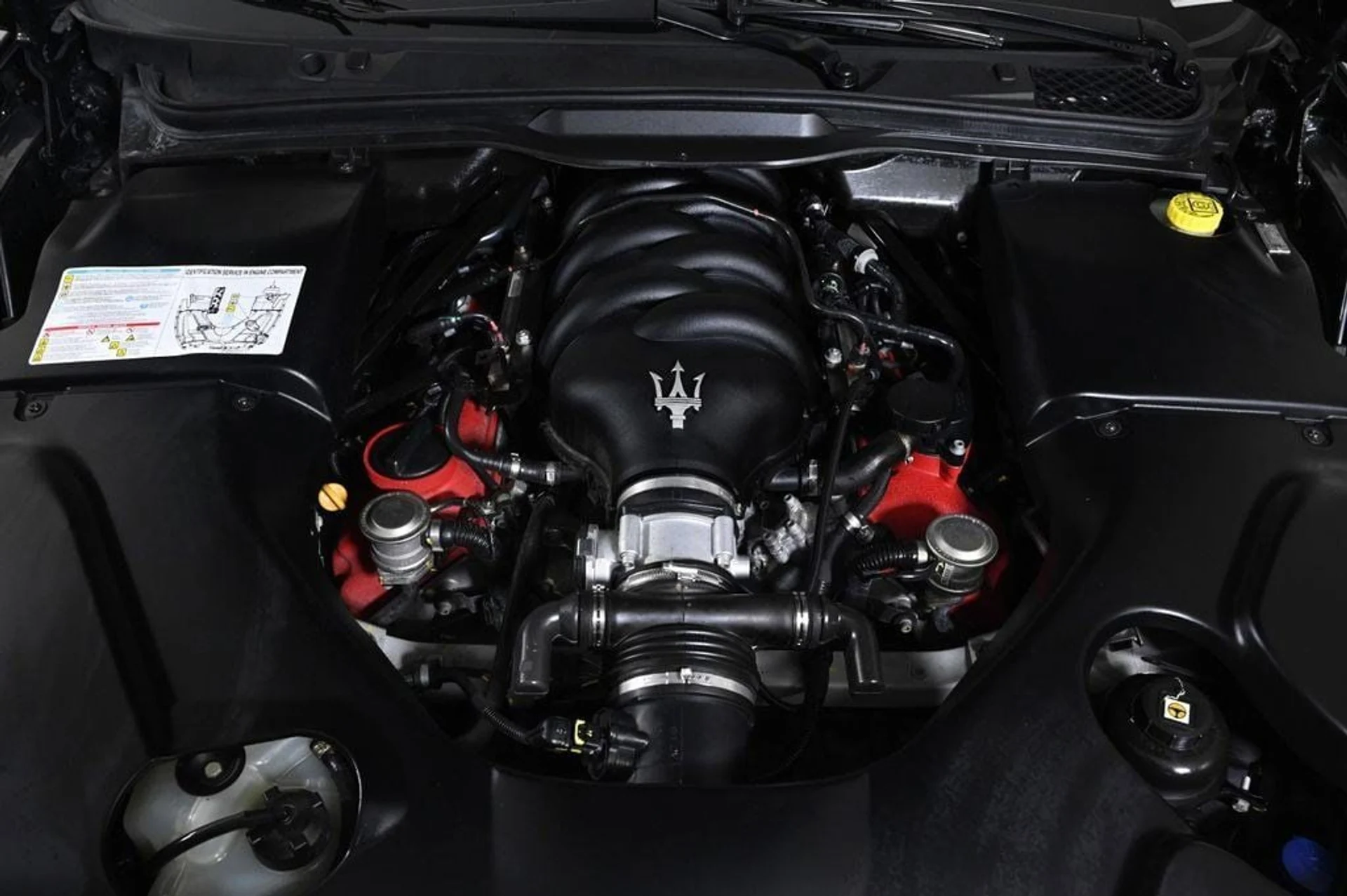mph028_3011843432_used_2018_maserati_granturismo_mc47l_11350_22854179_28_1024_31a7099c76