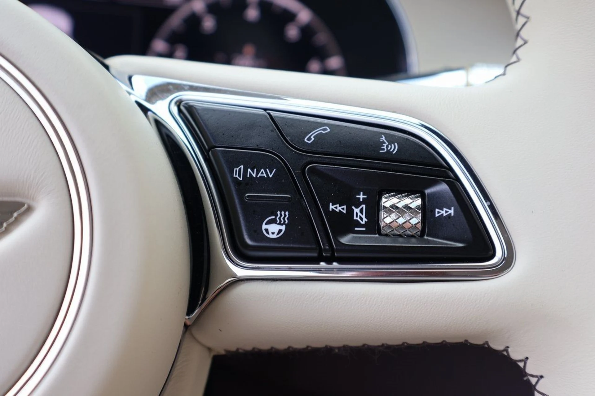 mph028_301583702_29_83496f3bd6