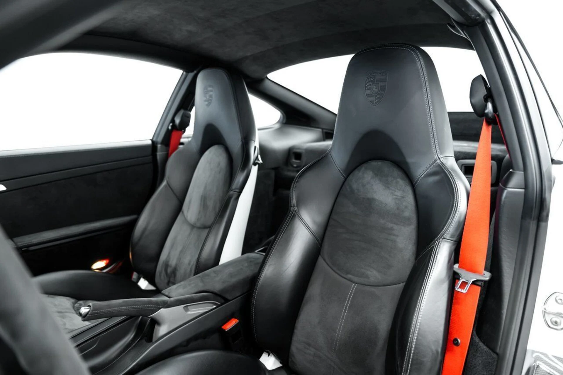 mph028_3016865288_porsche_911_2009_jpg_v_1773863537_99787af8ad