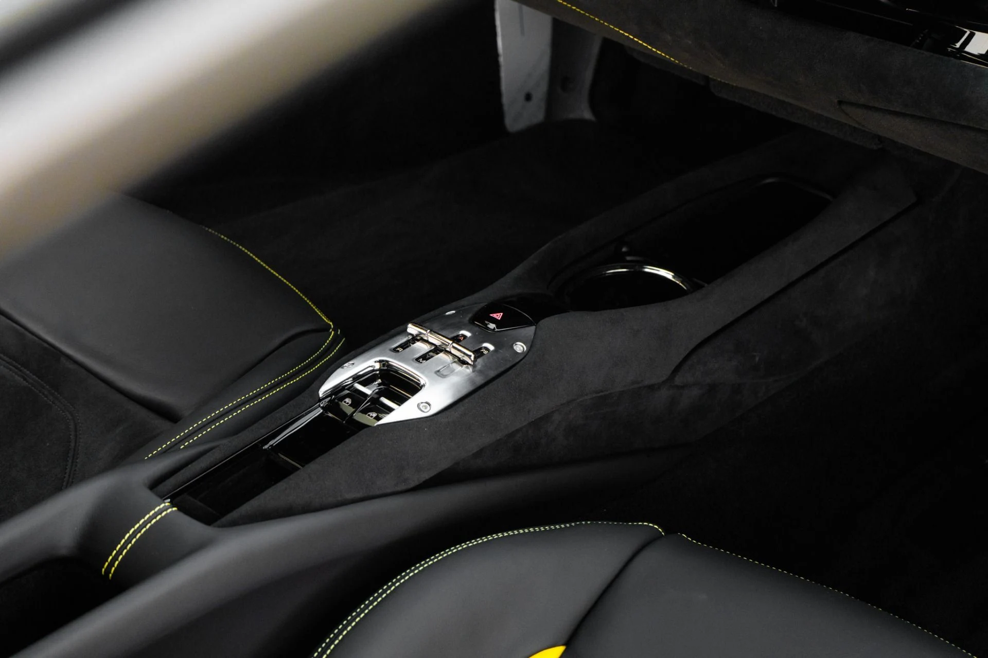 mph028_3016905532_Used_2024_Ferrari_296_GTB_1754599381_2faec454c4