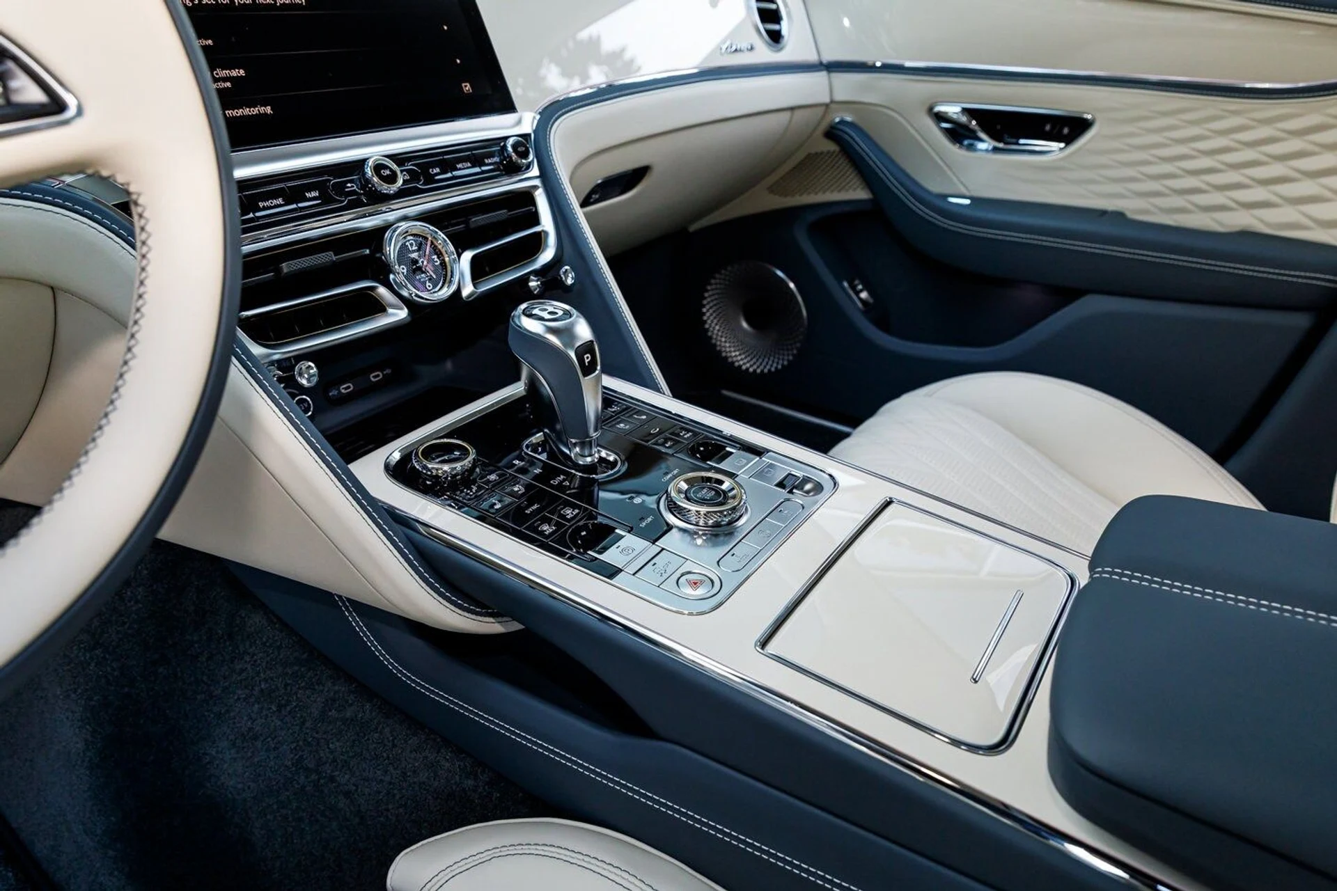 mph028_3027029811_47652a9d4759fc485c6cc028394652dfx_f393129b90