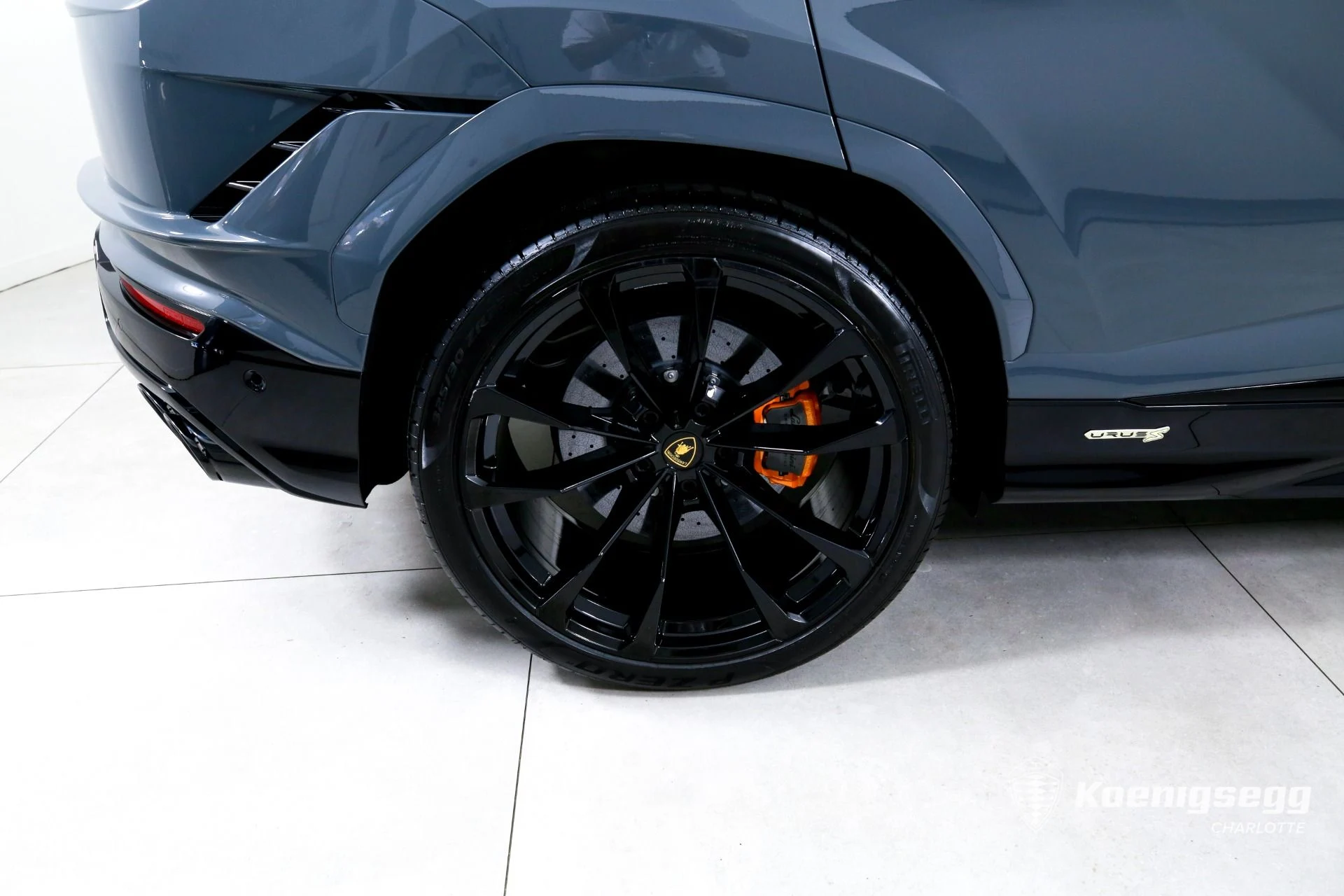 mph028_3030568797_Used_2024_Lamborghini_Urus_S_1761085195_c54b60e1a8