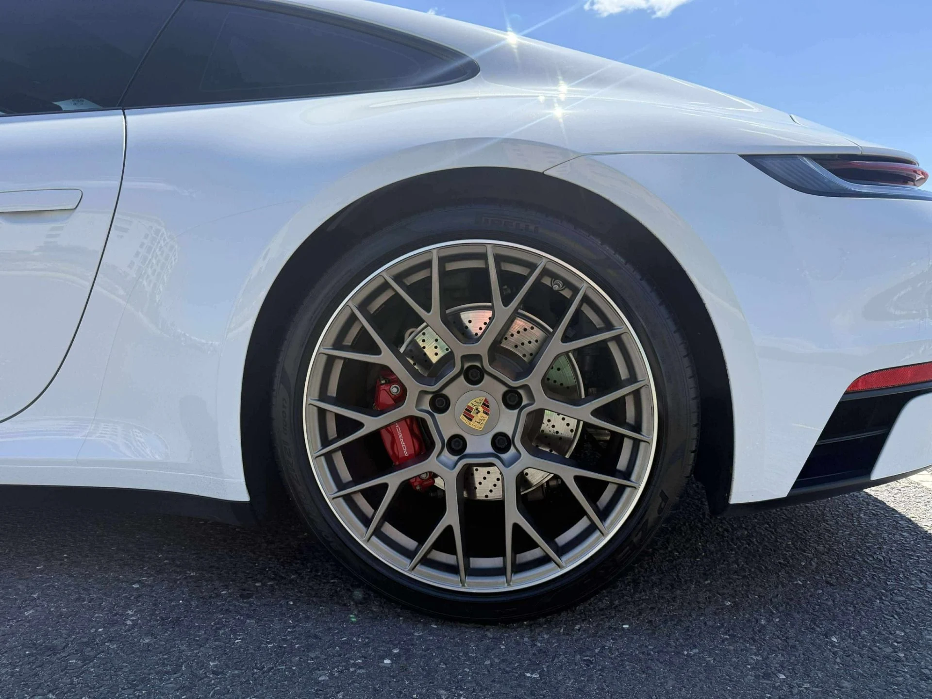 mph028_3031633718_Used_2021_Porsche_911_Carrera_S_1760720920_da3fe00610