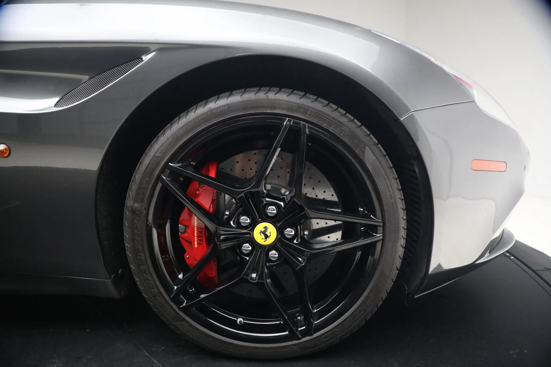 mph028_3034562536_Used_2015_Ferrari_California_T_1792181139_33a80ffacc