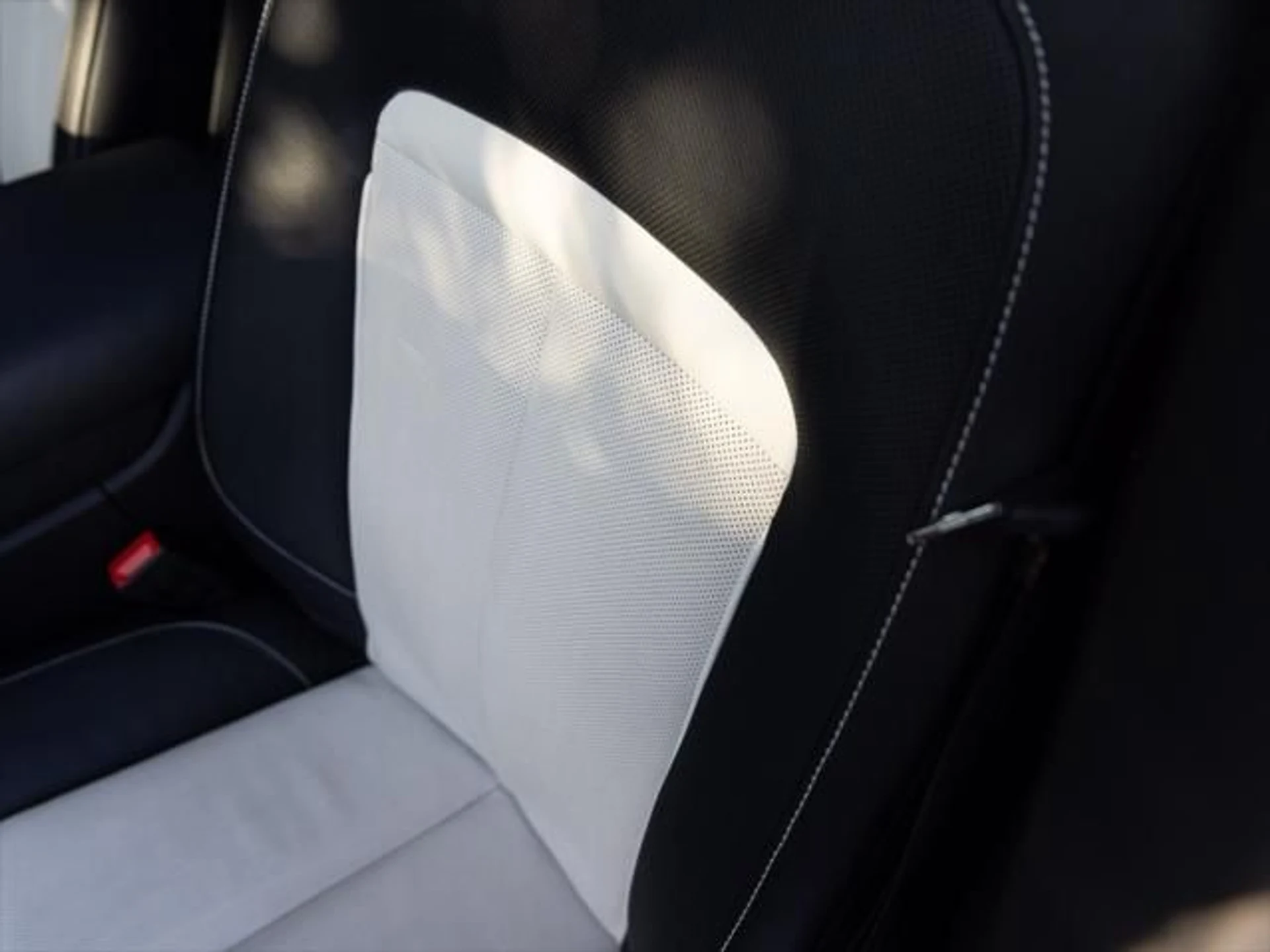 mph028_3038272093_342960235_6673c0257c1dc78c17071b66_881d659ce4