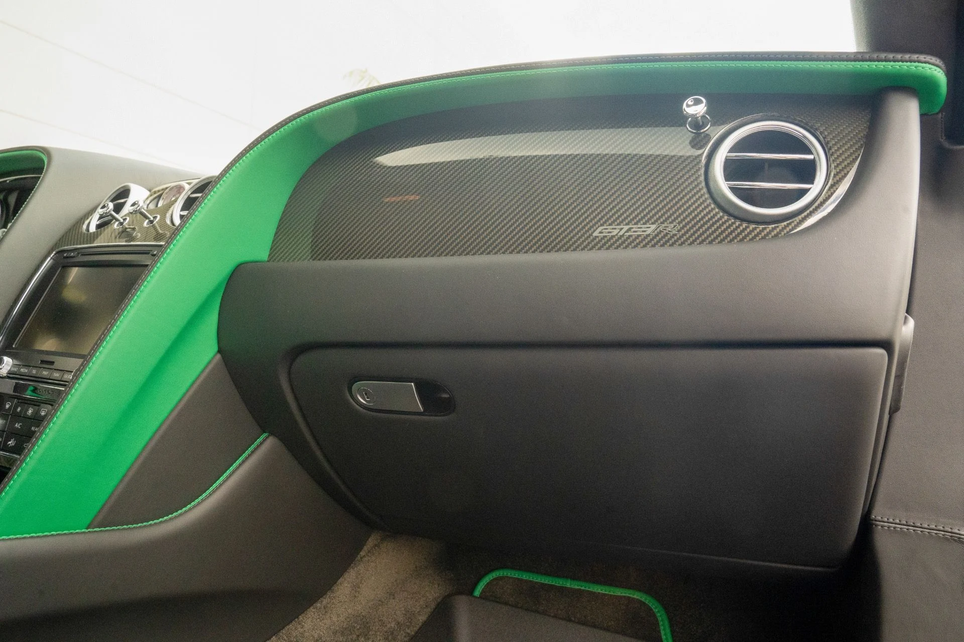 mph028_3044693159_Used_2015_Bentley_Continental_GT_3_R_1755707839_60f4ba3e2e