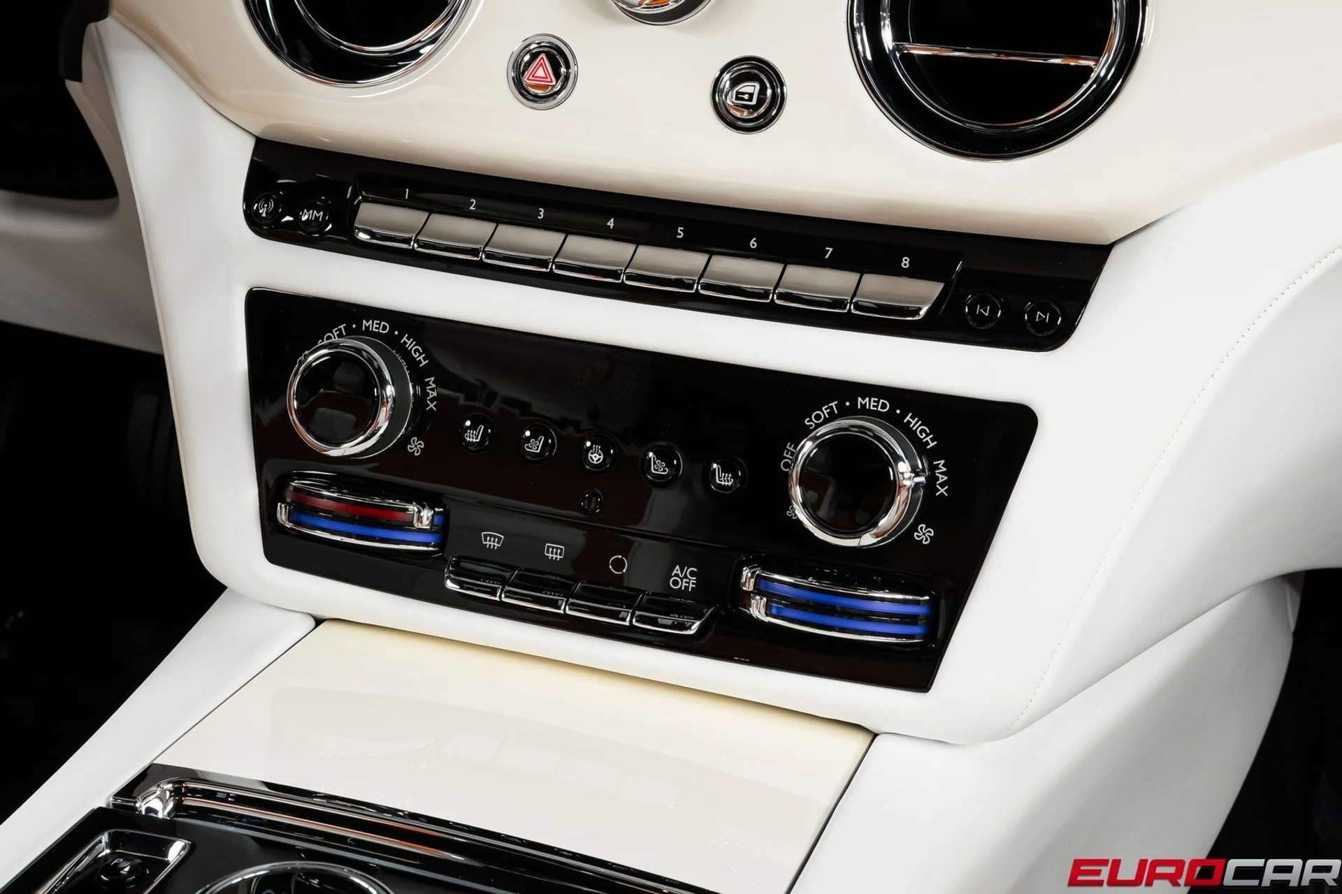 mph028_3053764999_image_29_45c8d1aa09