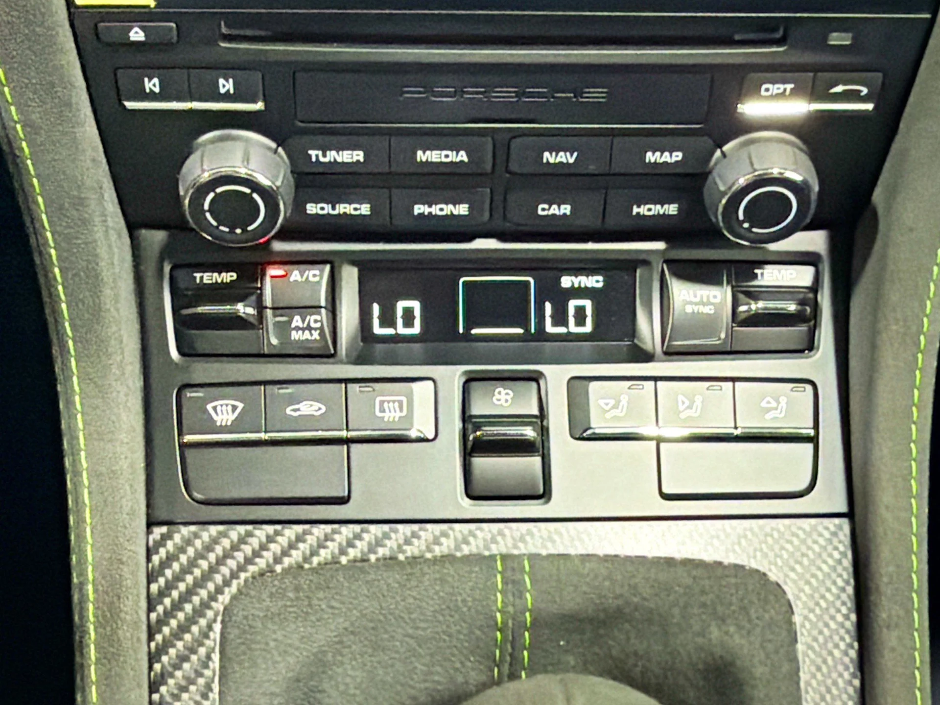 mph028_3063005441_904ebf153760a020bb63cb35eed1648a_6d7c35b767