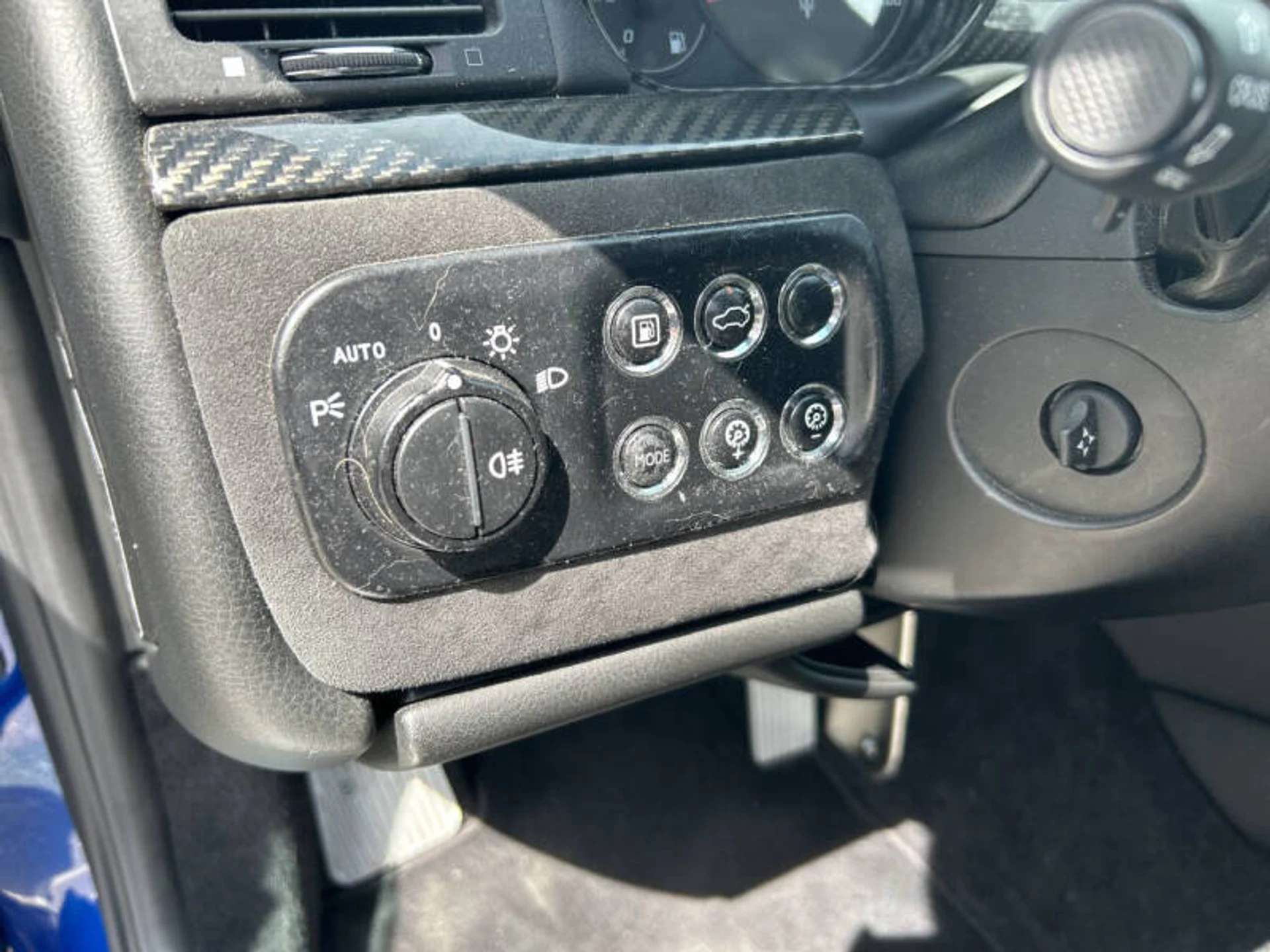 mph028_3064495172_2016_maserati_granturismo_mc_2dr_coupe_1d96ed445b