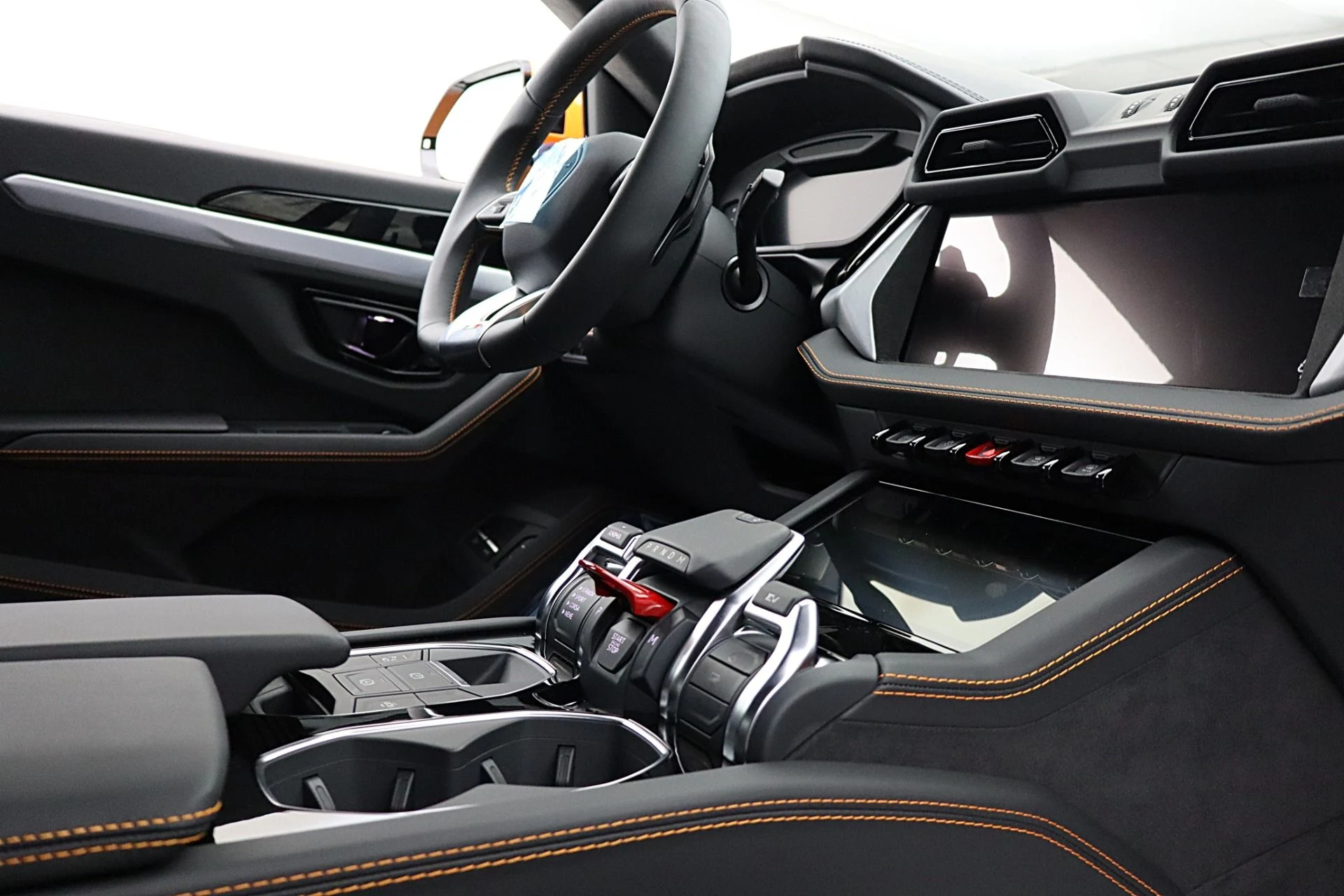 mph028_3066746680_New_2026_Lamborghini_Urus_SE_7ead6e6f43
