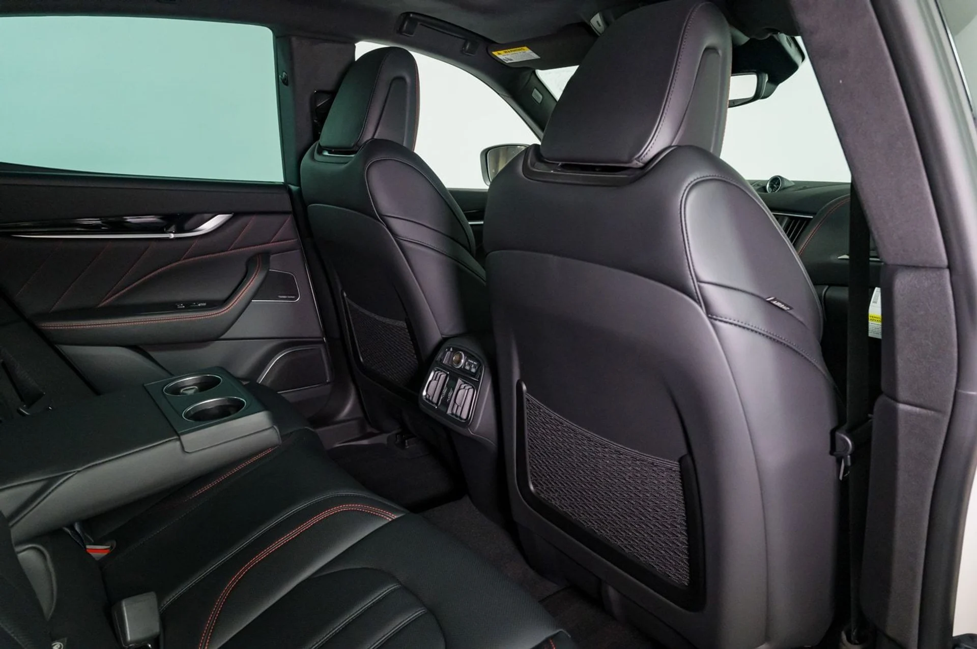 mph028_3068580479_4611a3108b62739902f09149b949082fx_0dca66cf5c