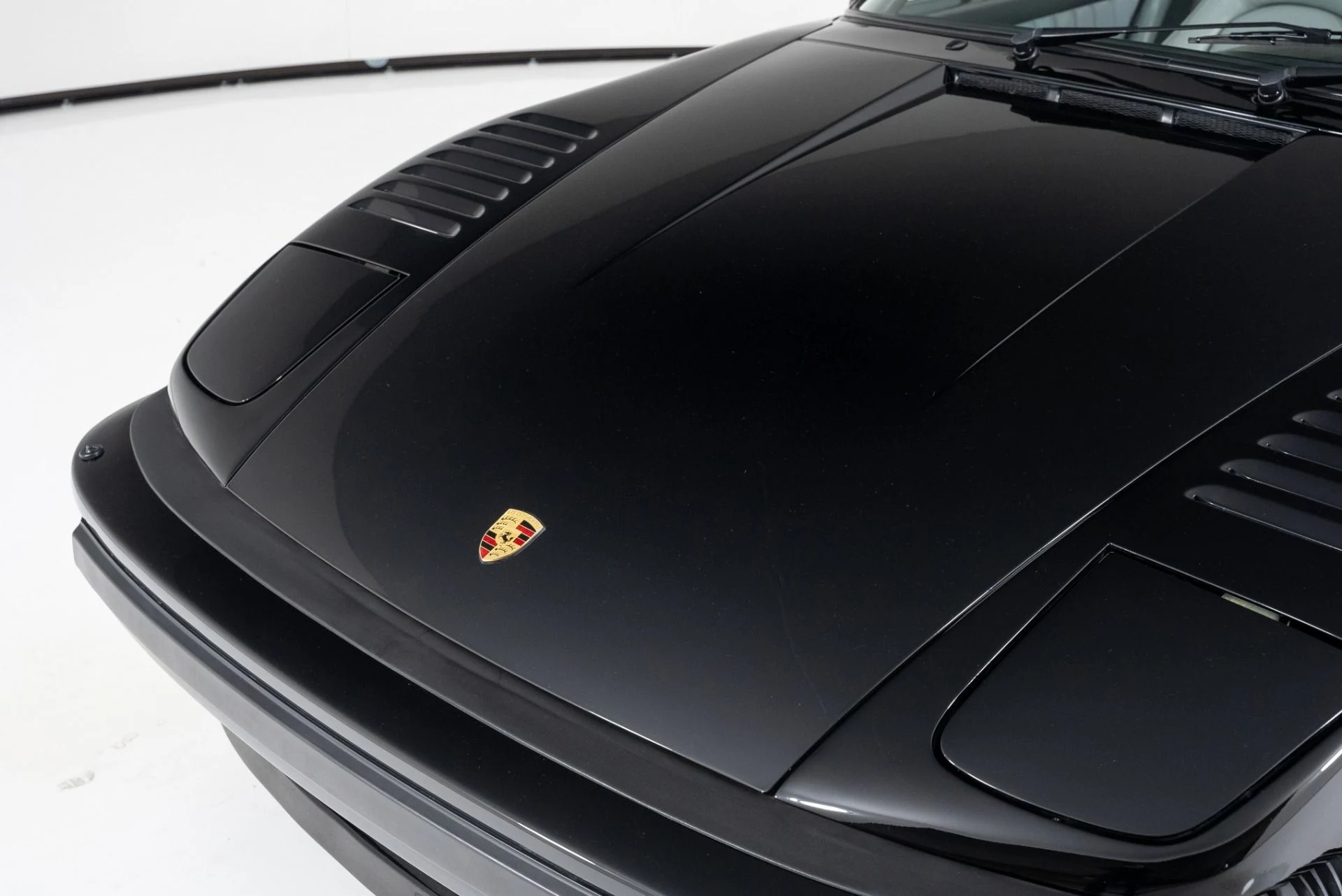 mph028_3071149820_Used_1987_PORSCHE_911_Turbo_1710374619_695f0aef24