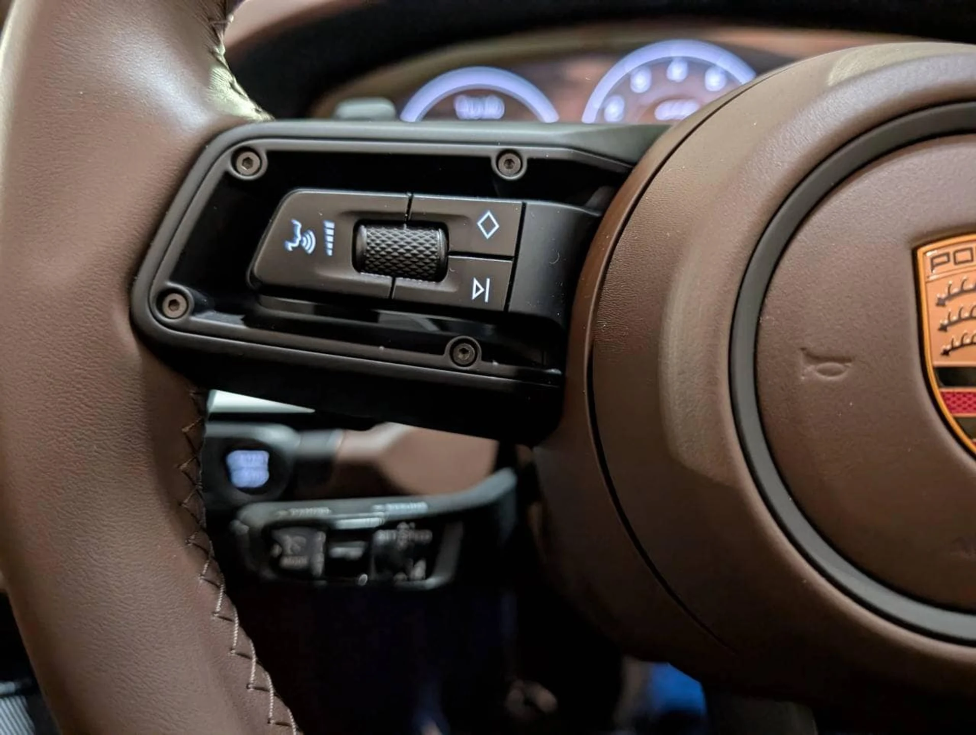 mph028_3073684425_6aa90c0e08f5ccd42ae0ca1e6a813a85x_534379a23c