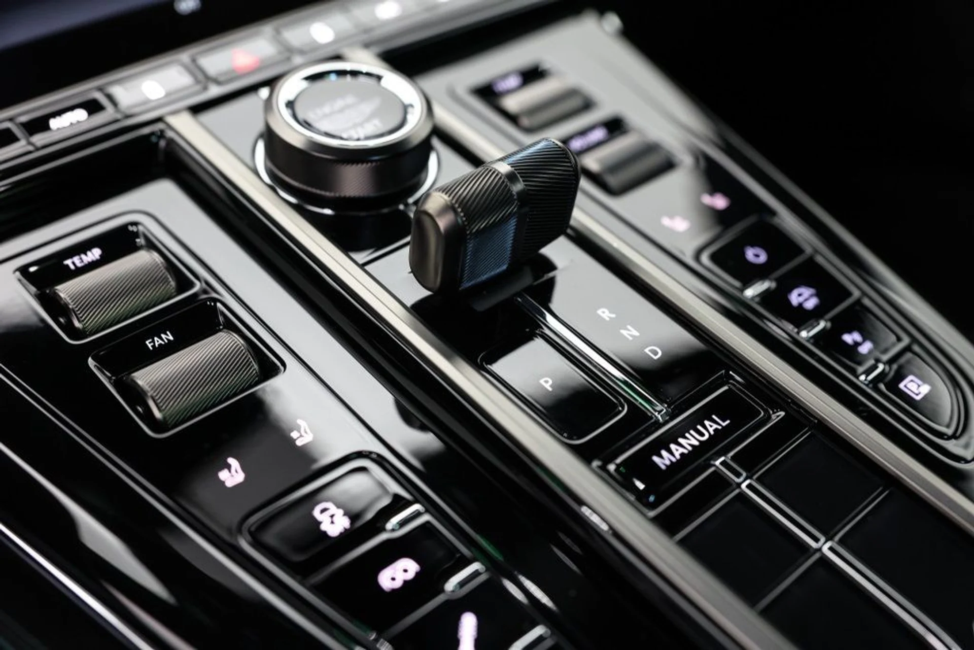 mph028_3075895390_t8zu1ha9tkgxcxq3vgq7hjkjywm9_78bd689756