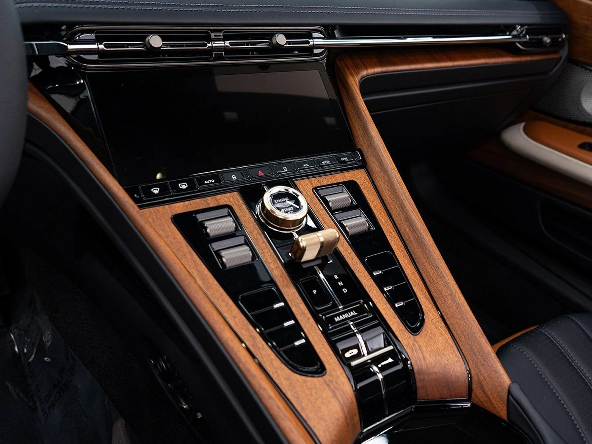 mph028_3090056624_333377fc08835872afbaf6ad0d7c917d_87183a8702