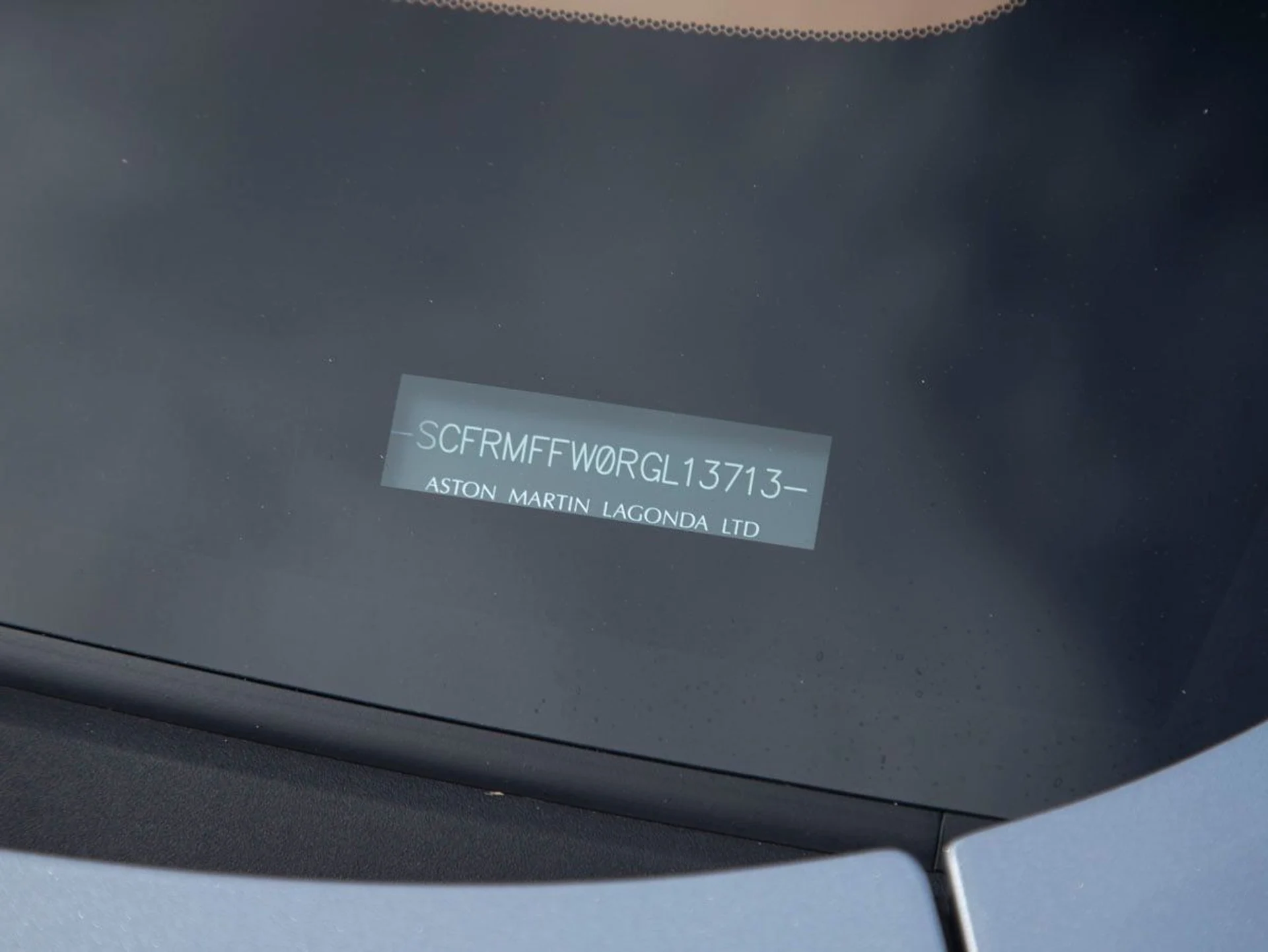 mph028_3090671478_29_bb69702184