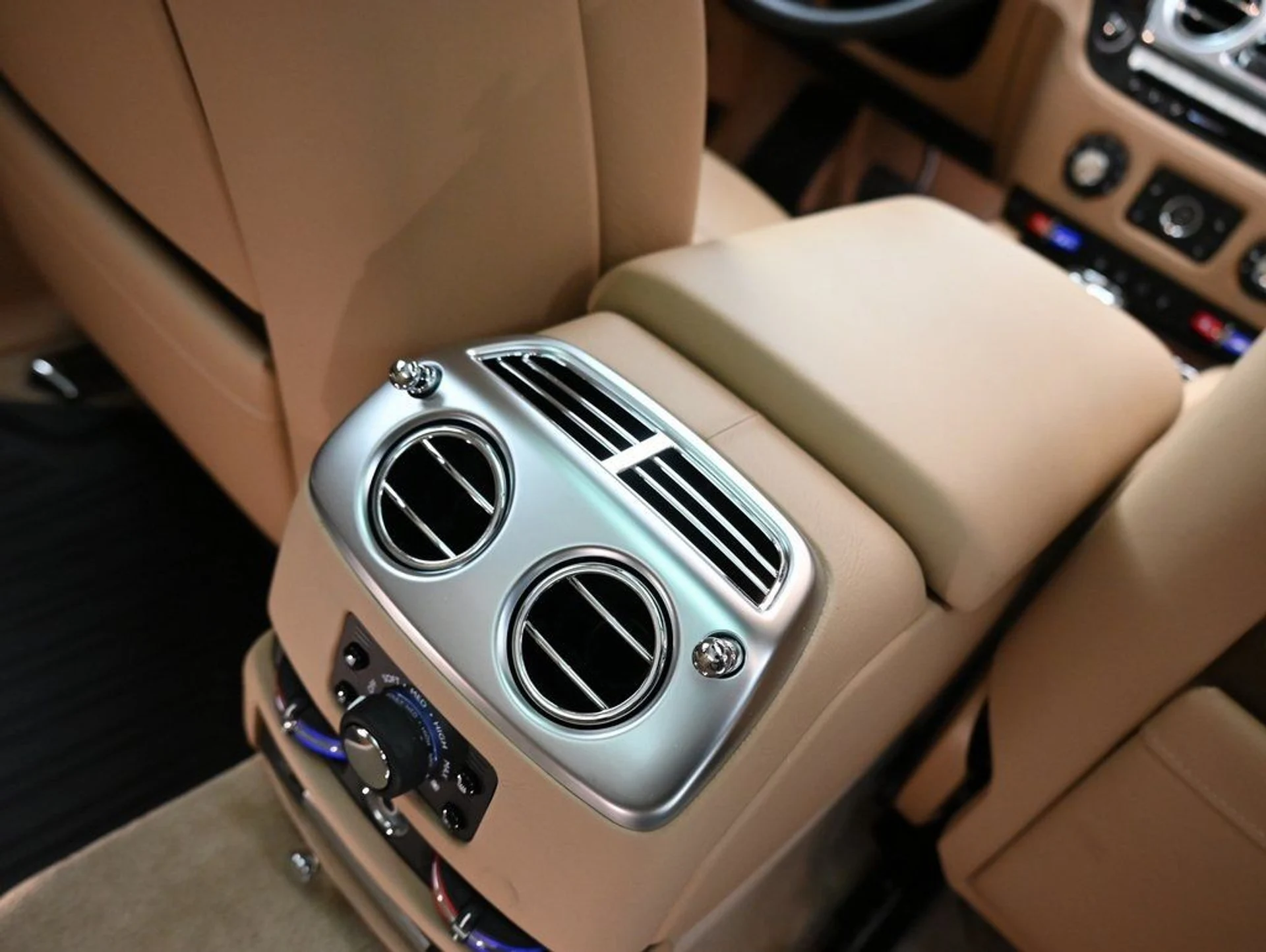 mph028_3095972144_d878e85c0d559c46011b7c7bf6d615a8_18057de483