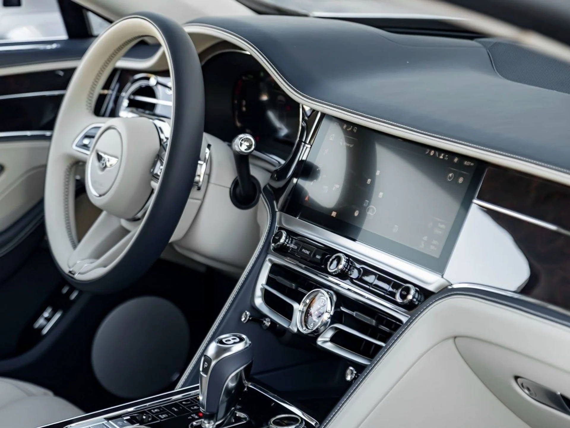 mph028_3097434621_29_5ec3890fbf