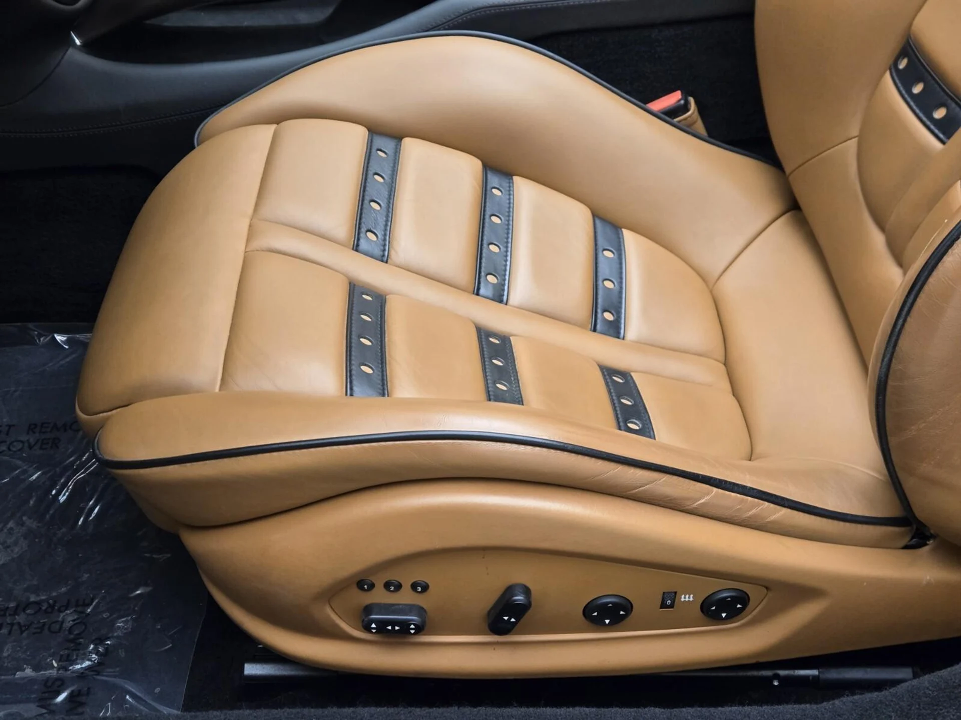 mph028_3100257796_Used_2012_Ferrari_California_1753249613_99dad36906