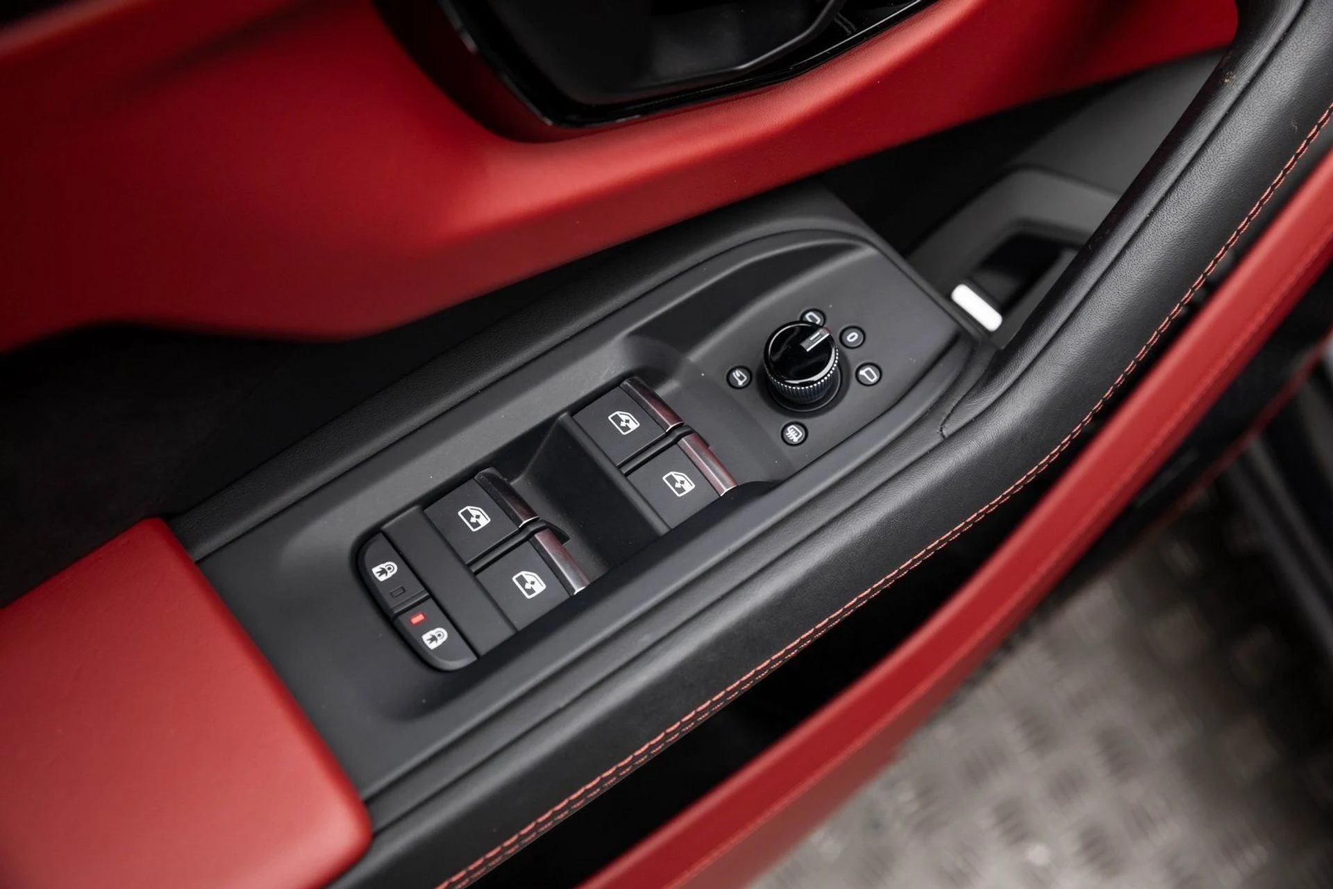 mph028_3110439337_29_0a53204490