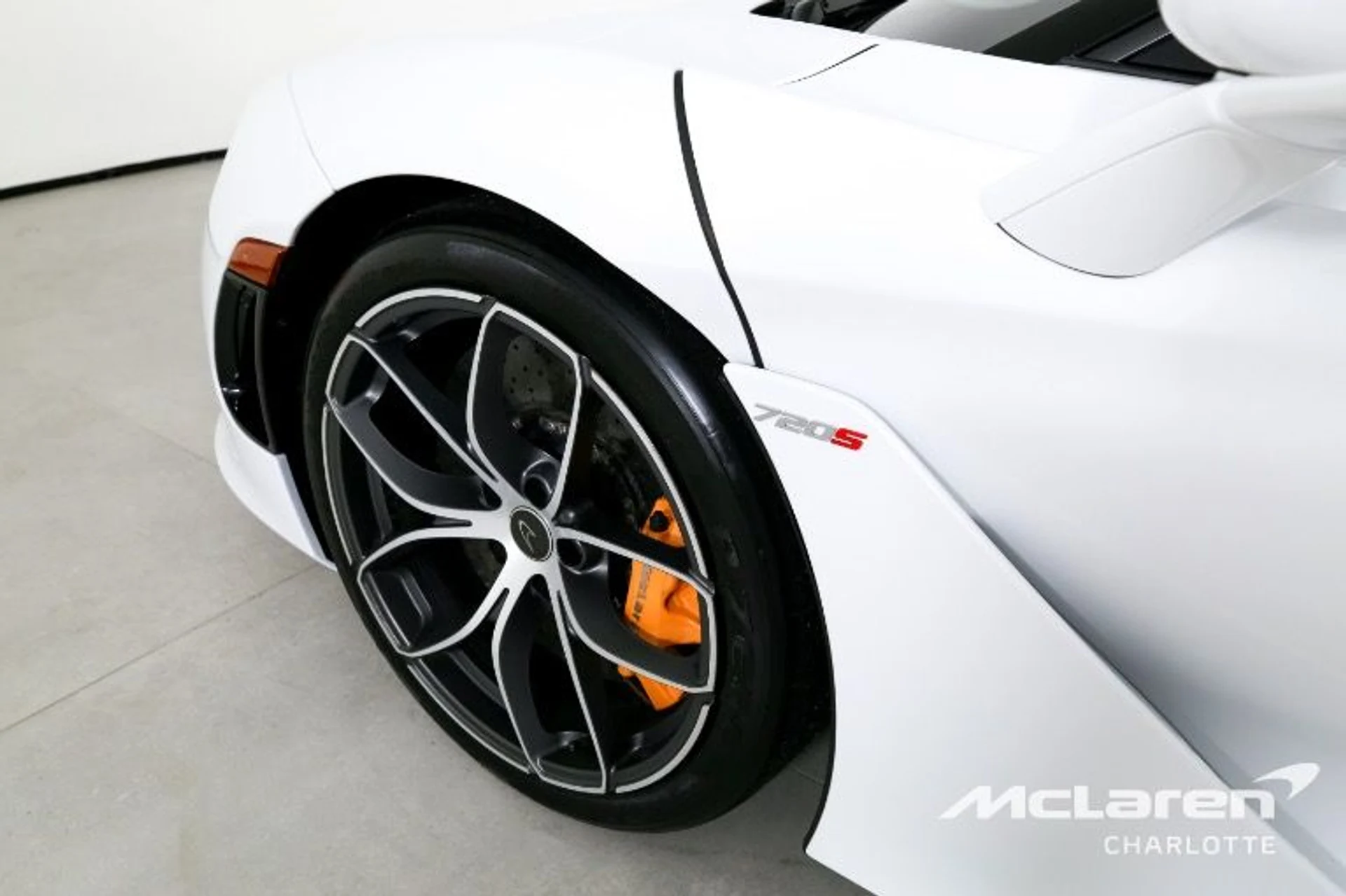 mph028_3117168777_Used_2020_Mc_Laren_720_S_806d6c70b6