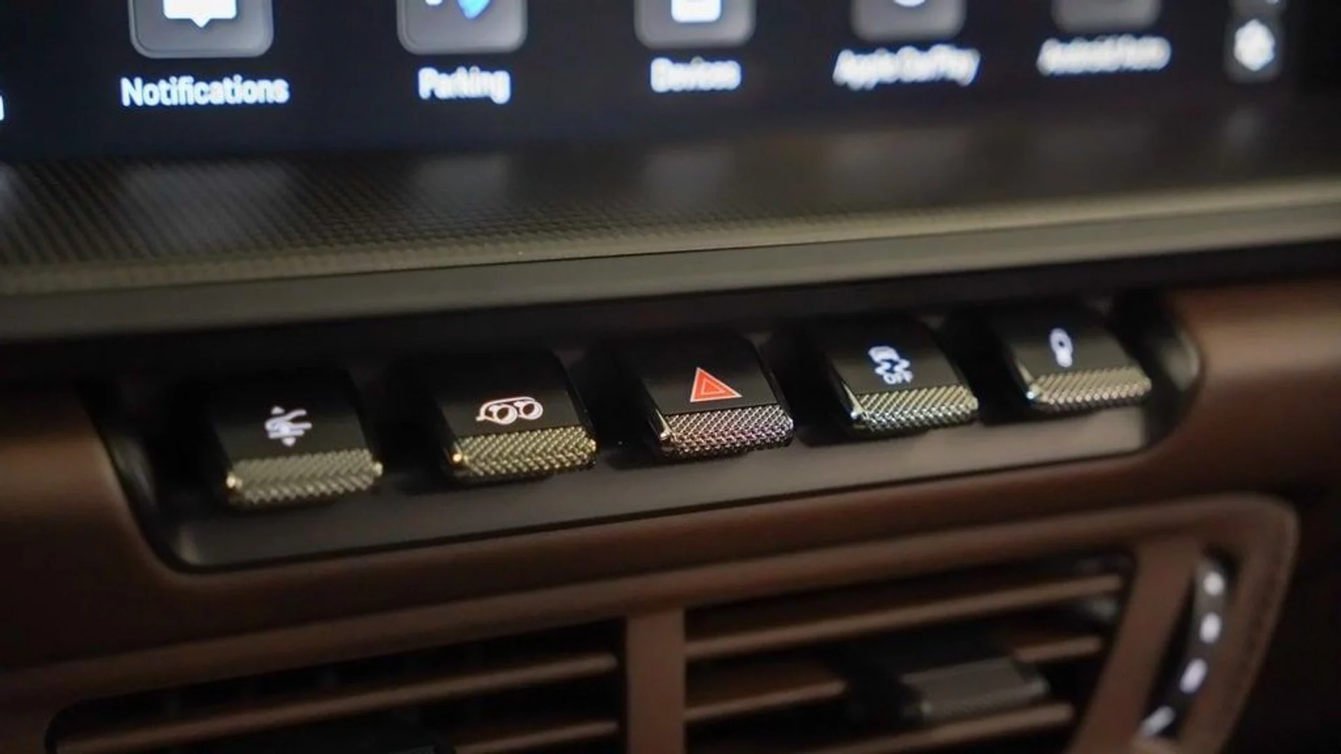 mph028_3121257611_76927e485f7e6d6c2840c55202274cfax_c8d60db8da