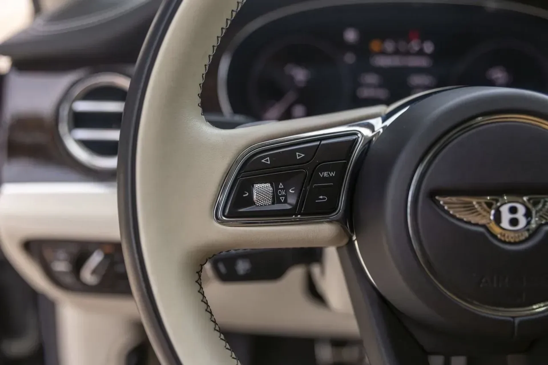 mph028_3128392235_fe98faa0b1e7432cb8171ff21e381336_9eb982ecd6