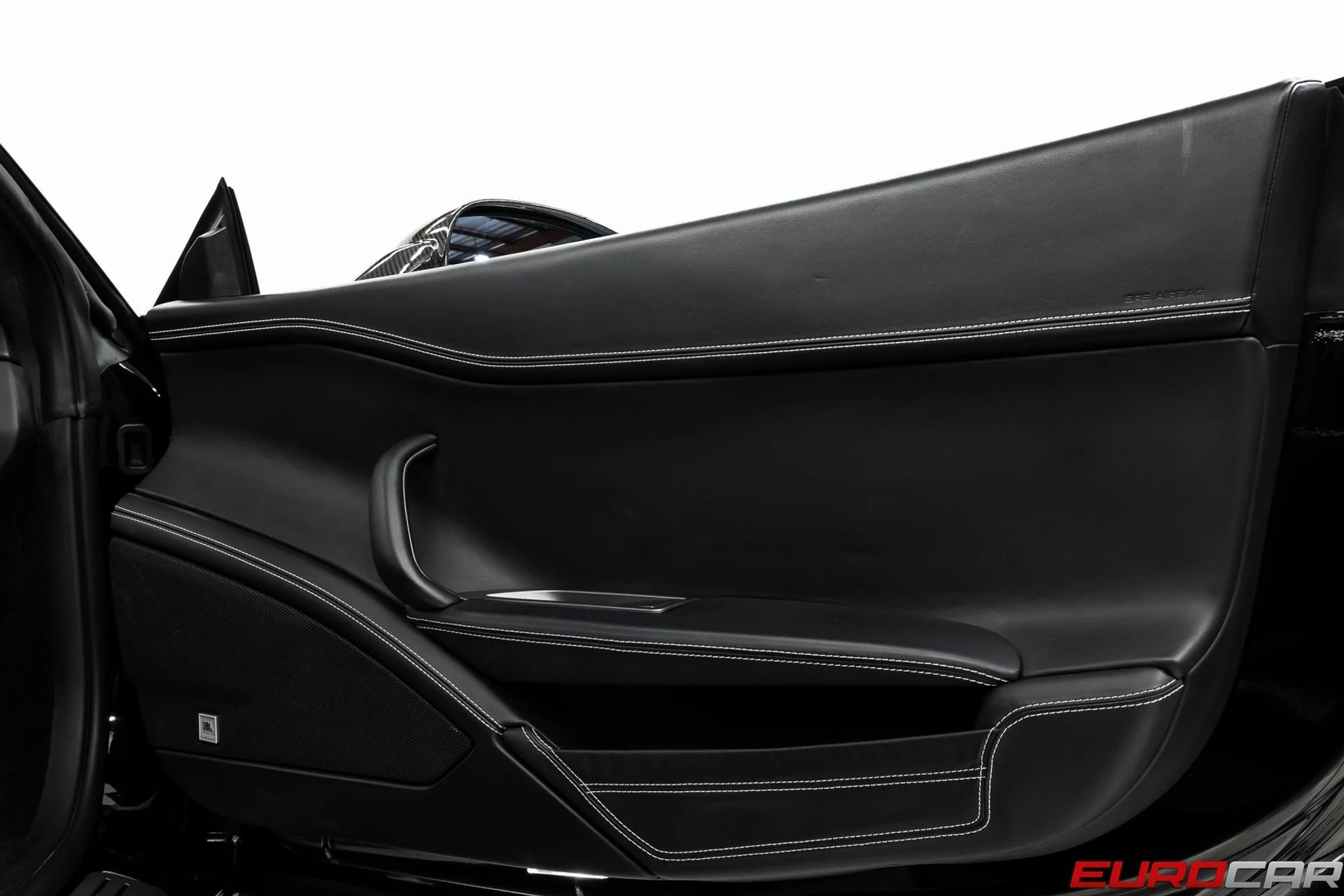 mph028_3136862201_image_29_69f2e69206