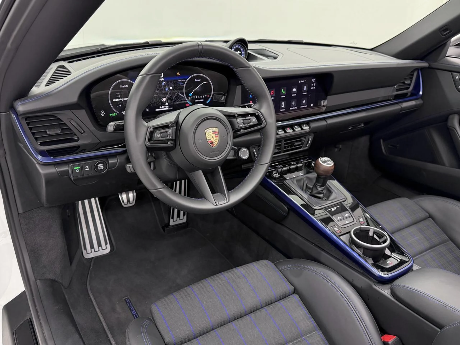 mph028_3140437588_ee9140bf96d4f4b15f3a7b00c7d15940_9266bda8e0