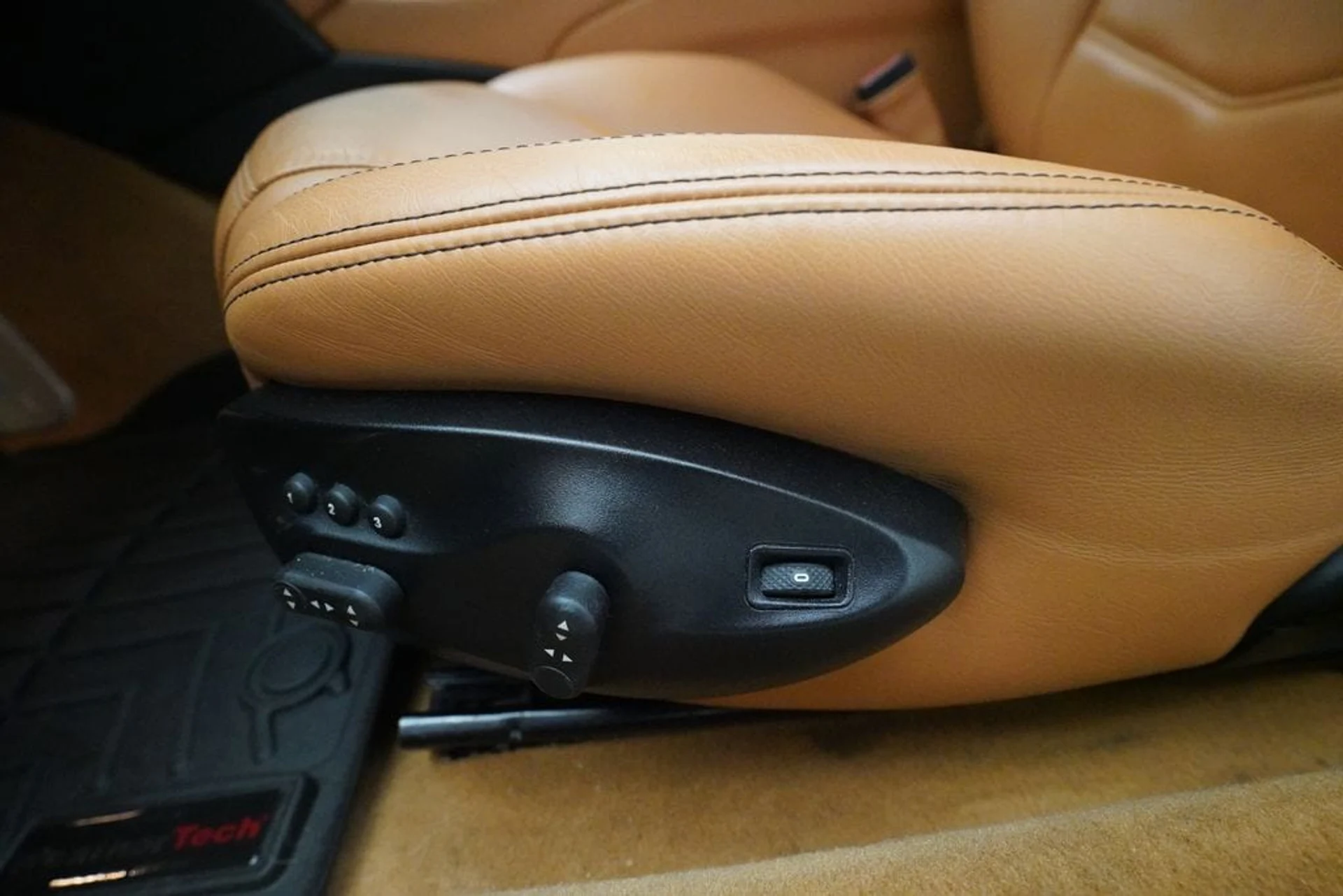 mph028_3146259228_93a107717081e947fdf713fb6fa72878x_46bd667a12