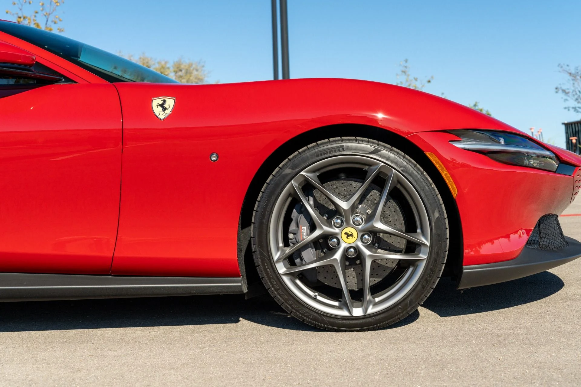 mph028_3146735631_Used_2022_Ferrari_Roma_1780679445_1deb723c0e