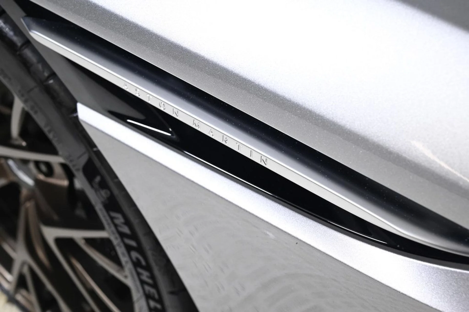 mph028_3157747266_new_2026_aston_martin_db12_11350_22941793_28_1024_38dd163255