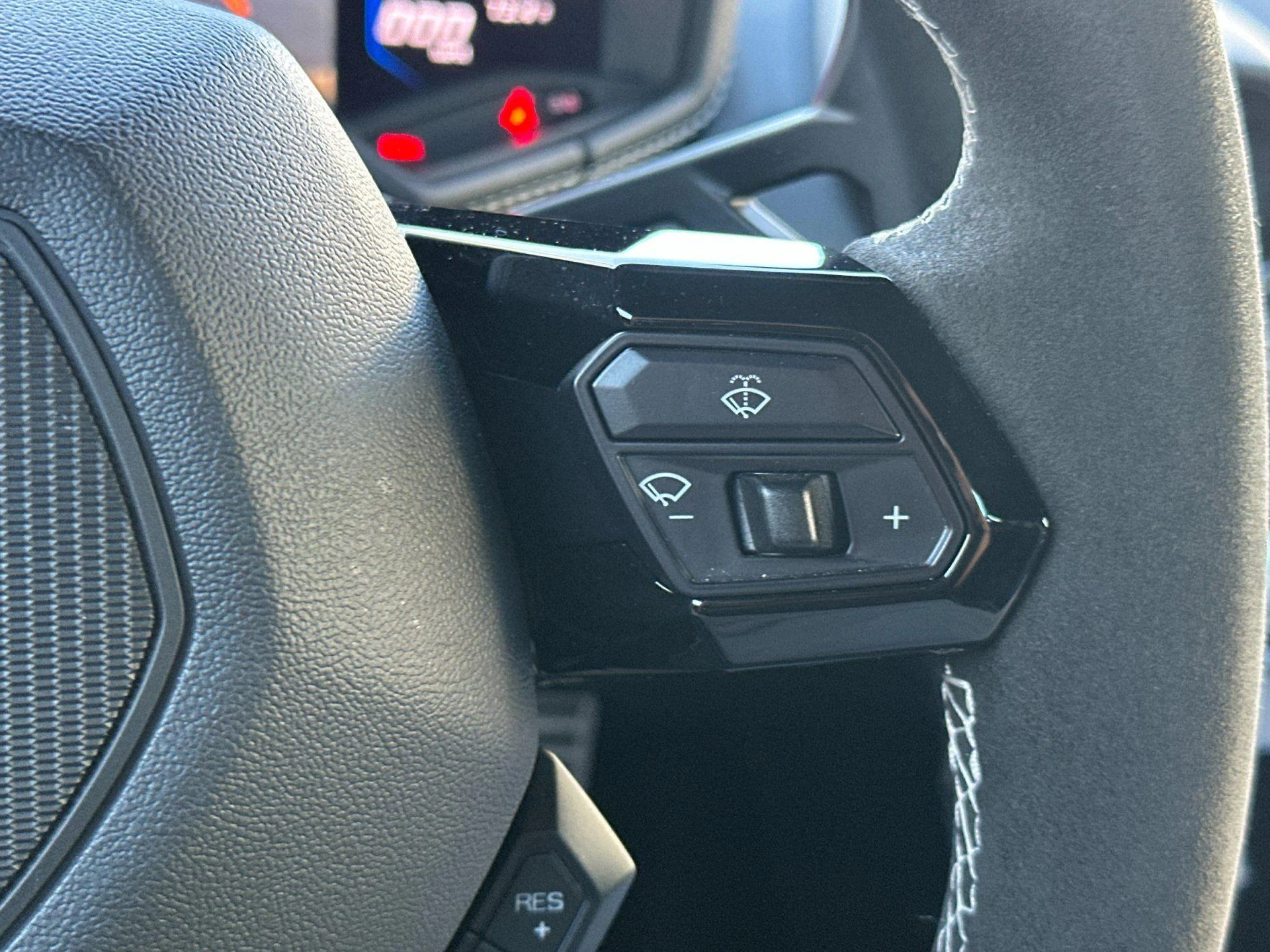 mph028_316277764_Used_2020_Lamborghini_Huracan_EVO_1772634317_e85599e598