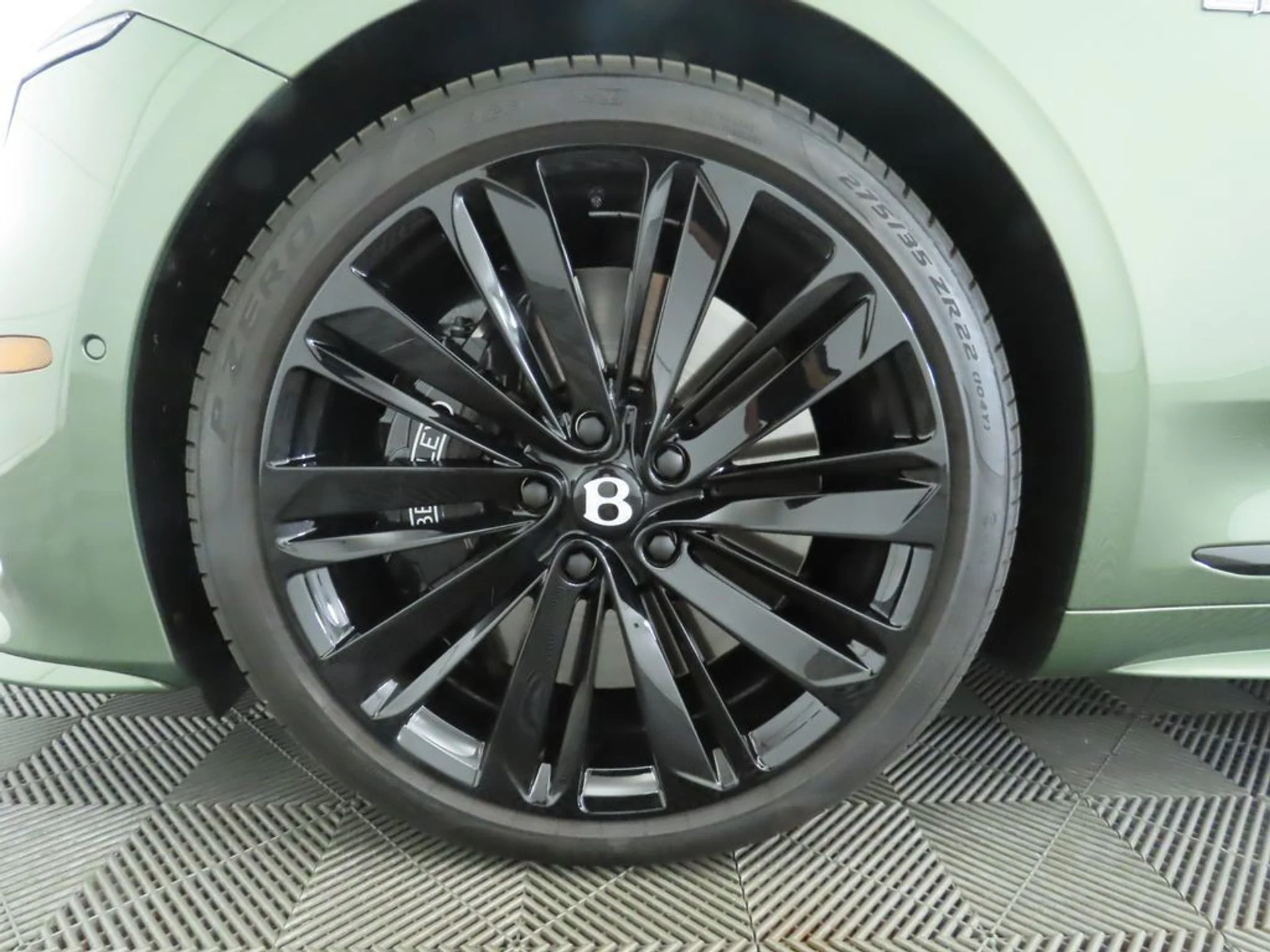 mph028_3162878310_used_2025_bentley_continental_gtspeedcoupe_8119_22827534_29_1024_706b7635d8