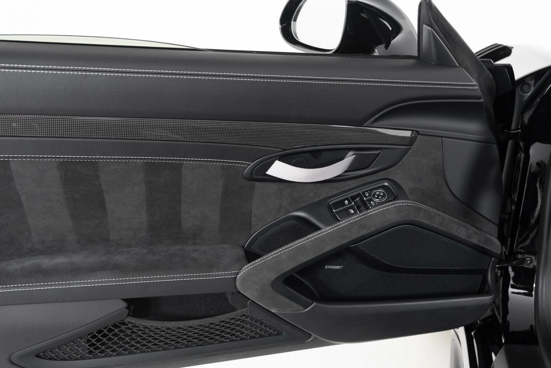 mph028_3166098213_Used_2019_Porsche_911_GT_3_RS_1753749488_7748379570