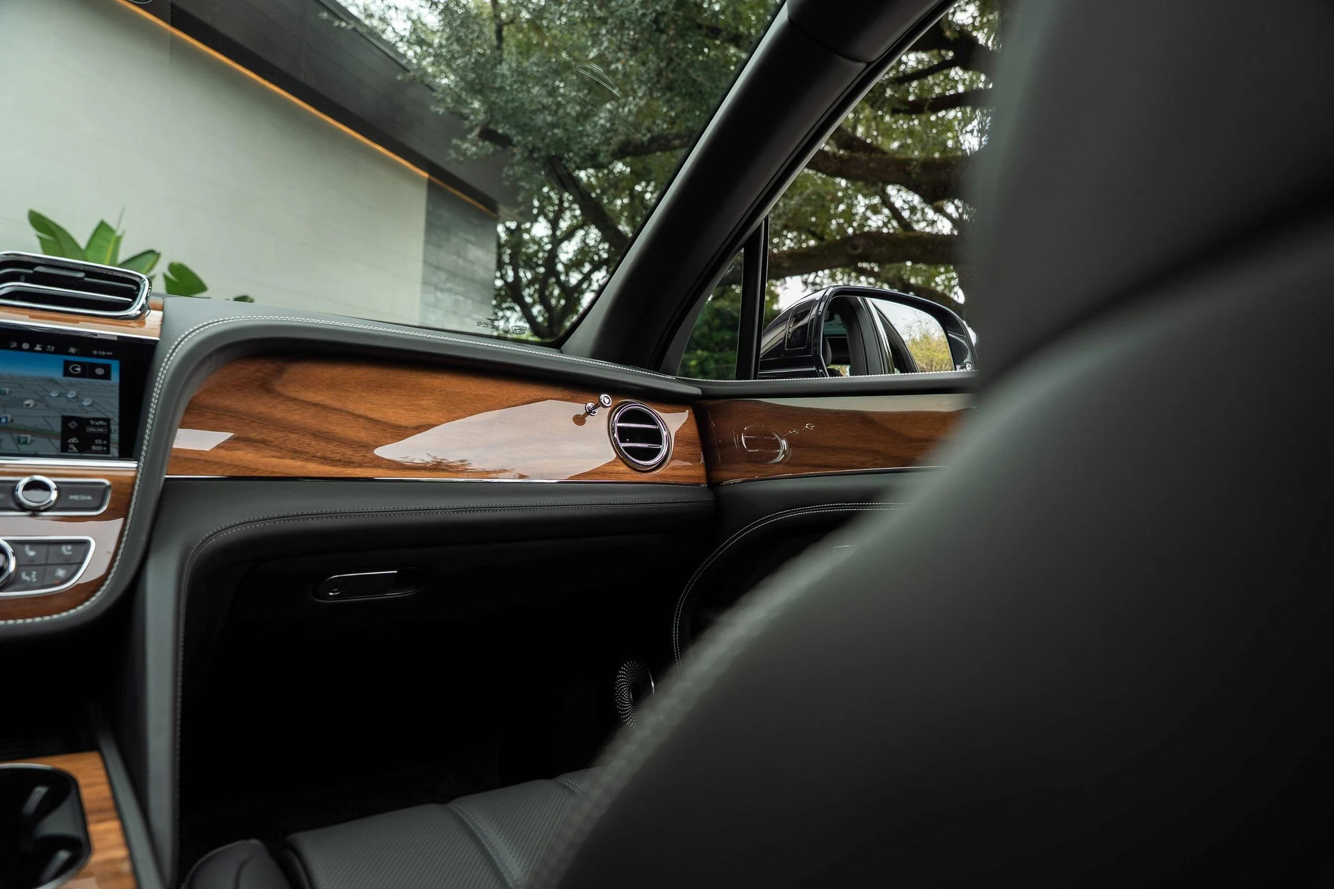 mph028_3170473545_470962004_69254b7e4f45499275380ffe_3d2df3560e