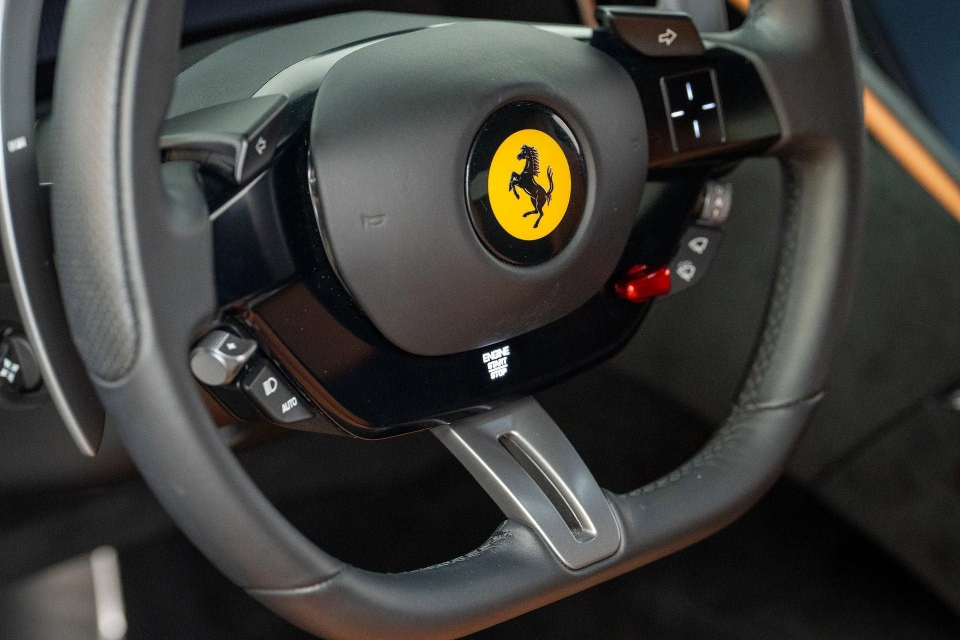 mph028_3170722053_Used_2022_Ferrari_Roma_1777382877_992ee6c951