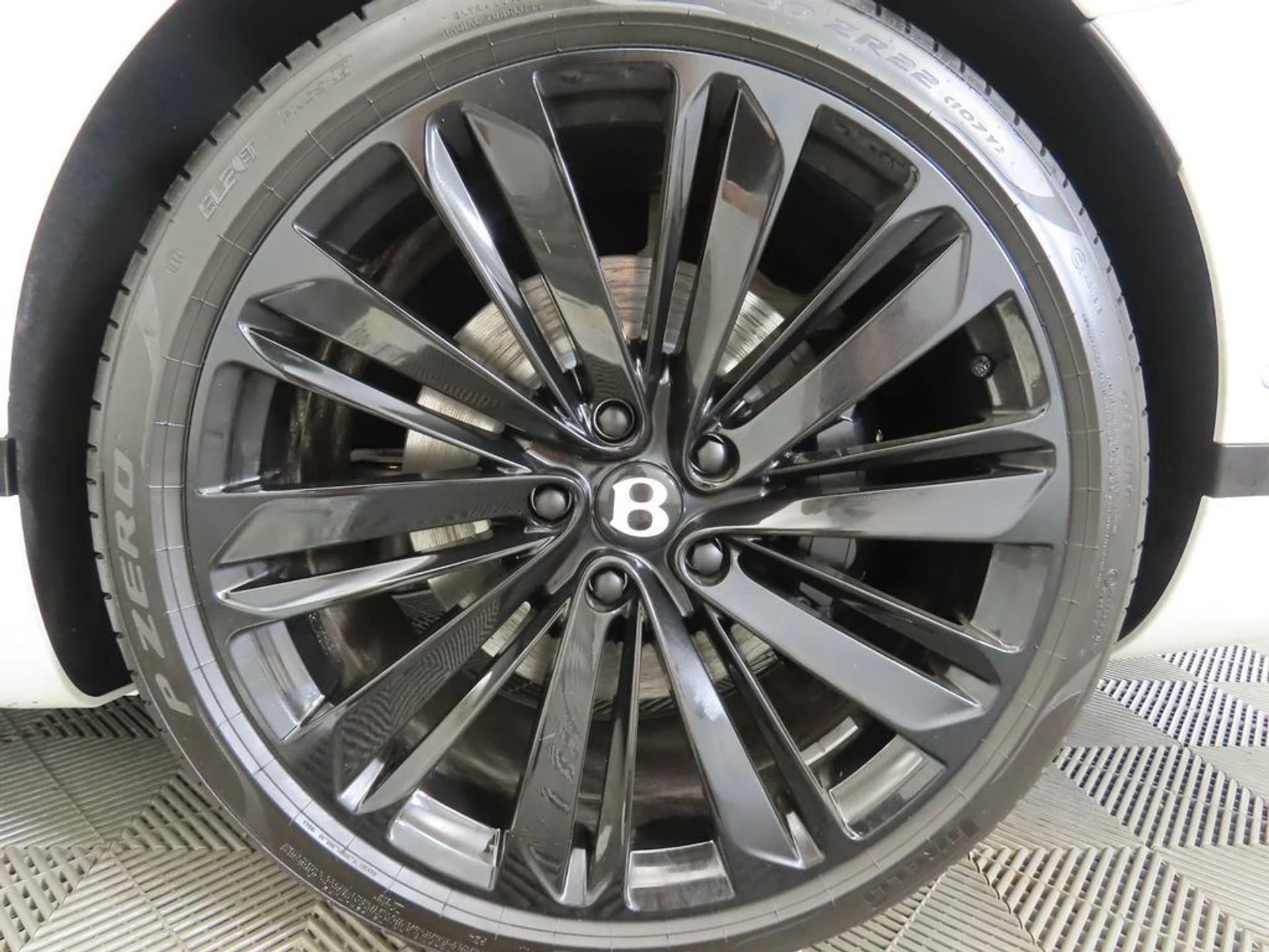 mph028_3179416599_new_2025_bentley_continental_gtspeedcoupe_8119_22893102_29_1024_9ffbd4a4ba