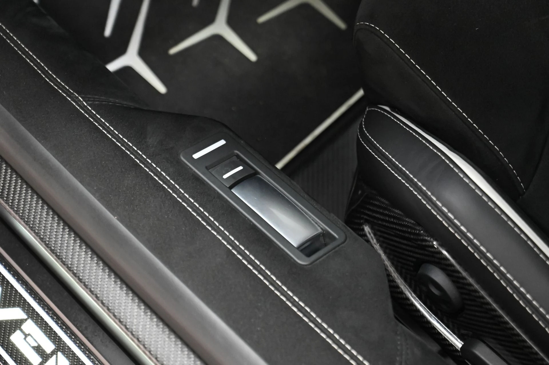 mph028_3181432853_Used_2019_Lamborghini_Aventador_SVJ_1760550459_fff46f2d01
