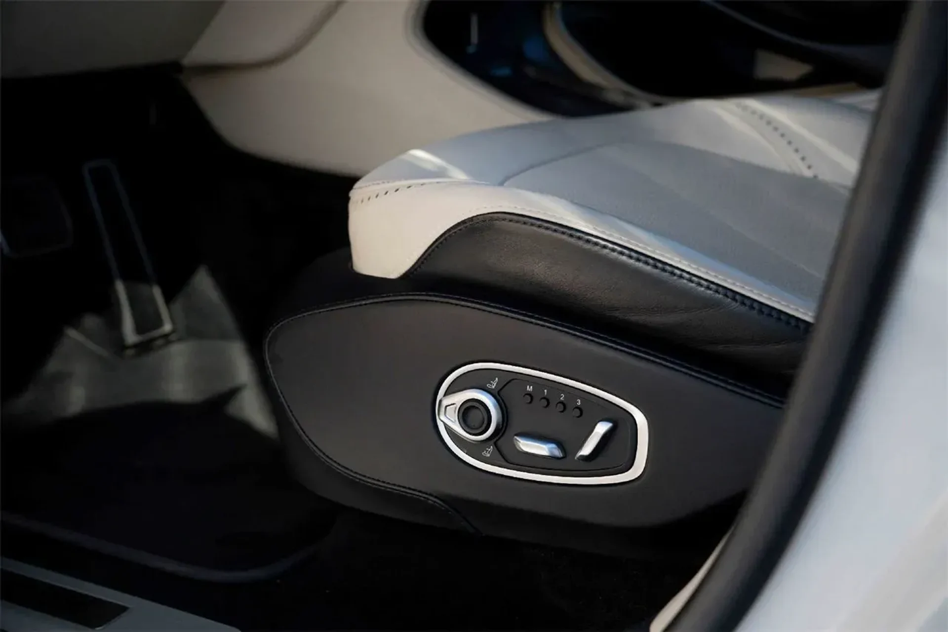 mph028_3191245459_dc4fb0ccd90d4f808c46e79ae6734a6e_c30dd74b30