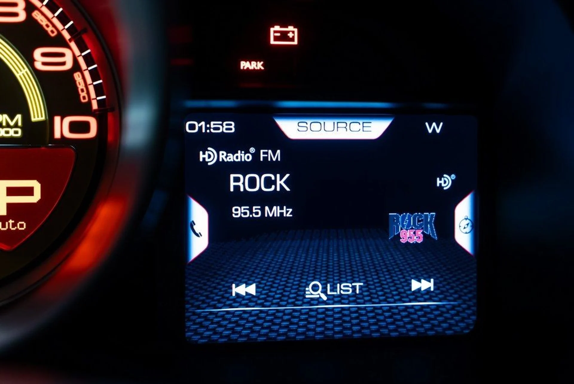 mph028_3192531674_b4b245fa8e0c5047dc95547a544bdc30_566cb032cf